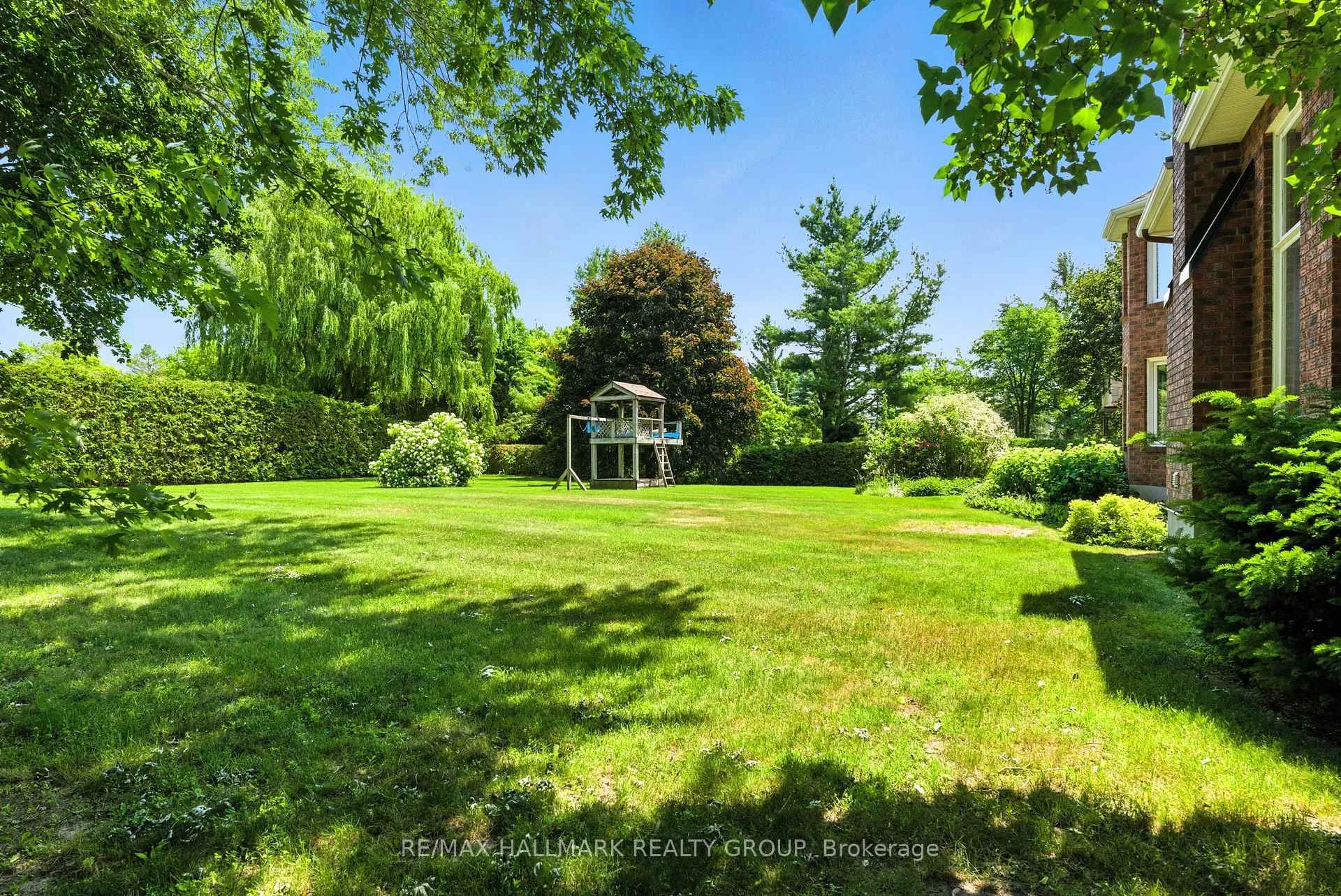 Photo 30 of 16 Goodfellow Court, Ottawa, Fallowfield — HOMEH