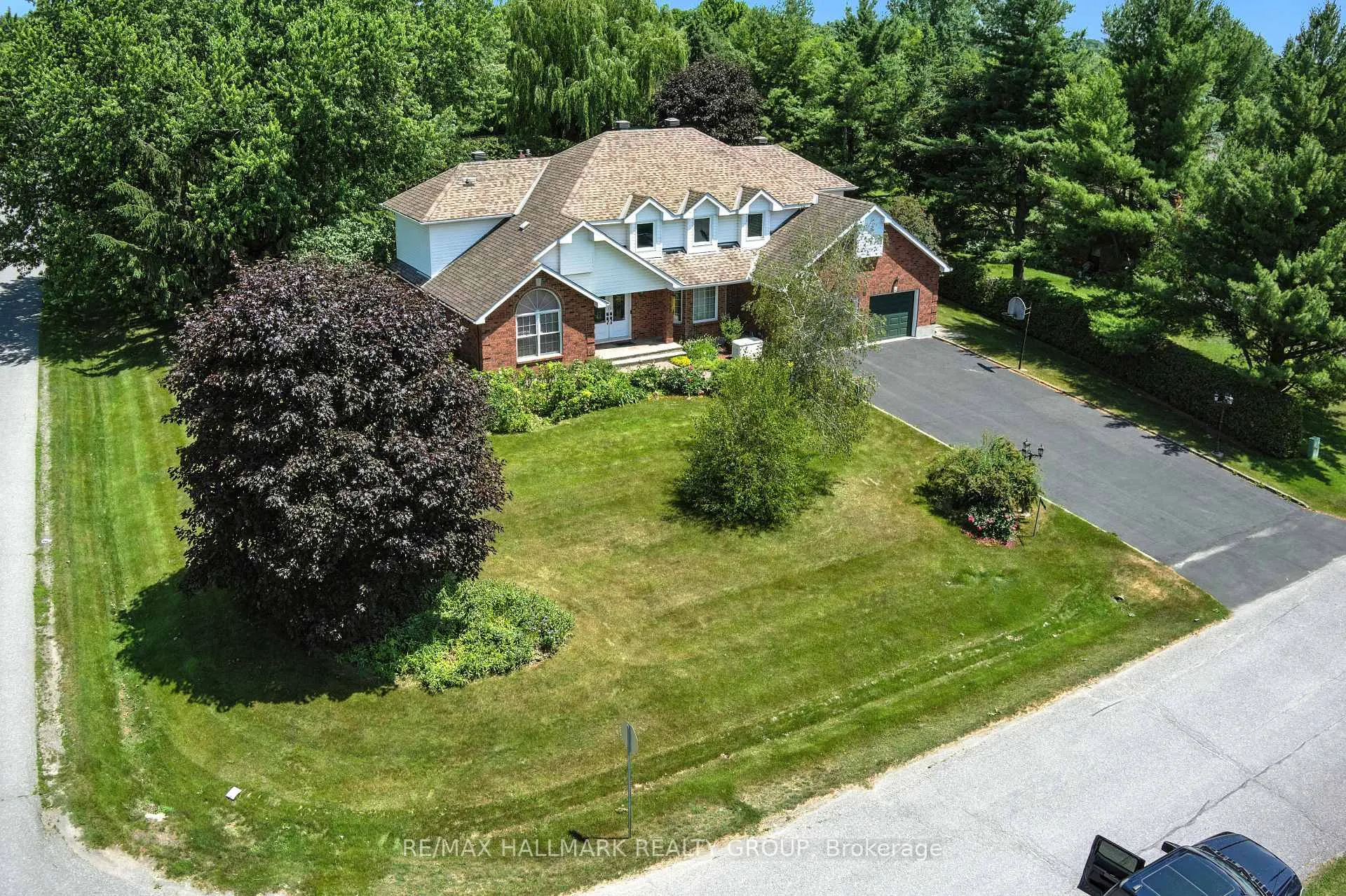 Photo 34 of 16 Goodfellow Court, Ottawa, Fallowfield — HOMEH