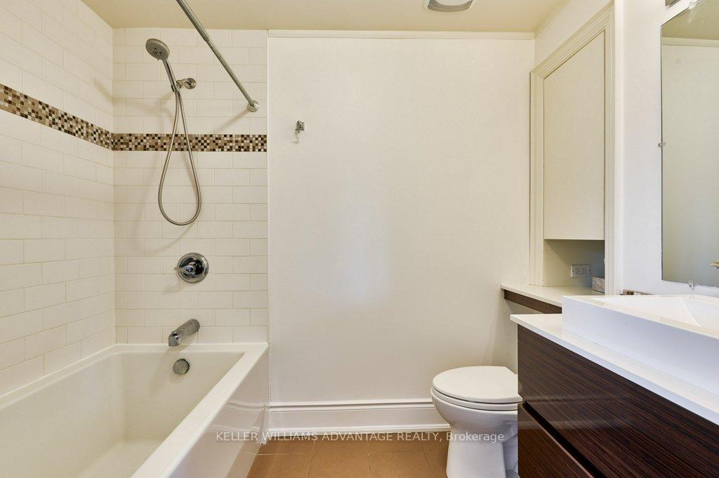 Photo 10 of 477 Davisville Avenue, Toronto, Mount Pleasant East — HOMEH