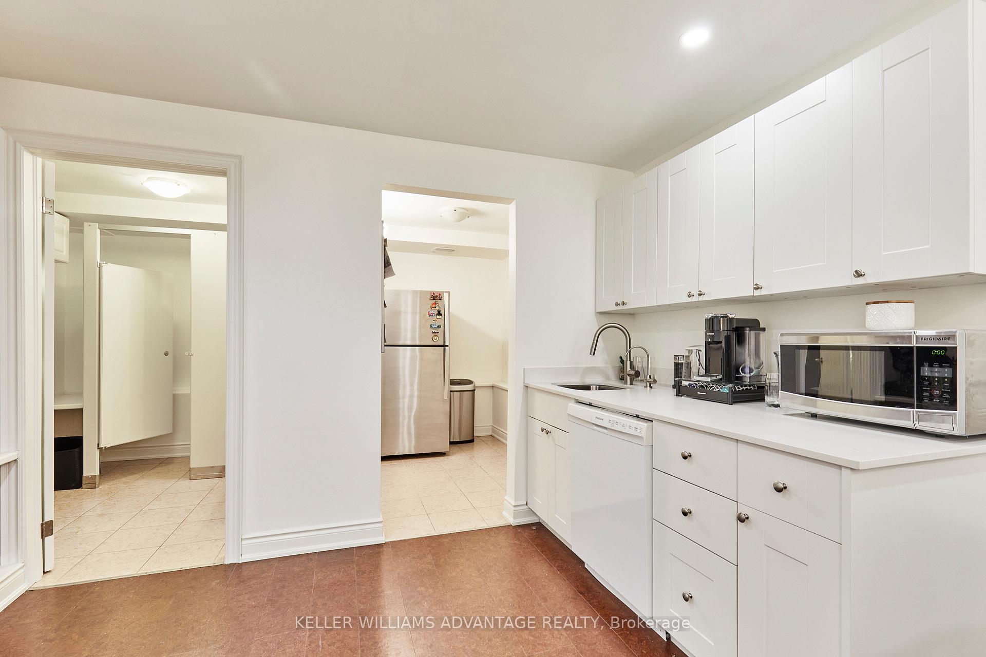 Photo 38 of 477 Davisville Avenue, Toronto, Mount Pleasant East — HOMEH