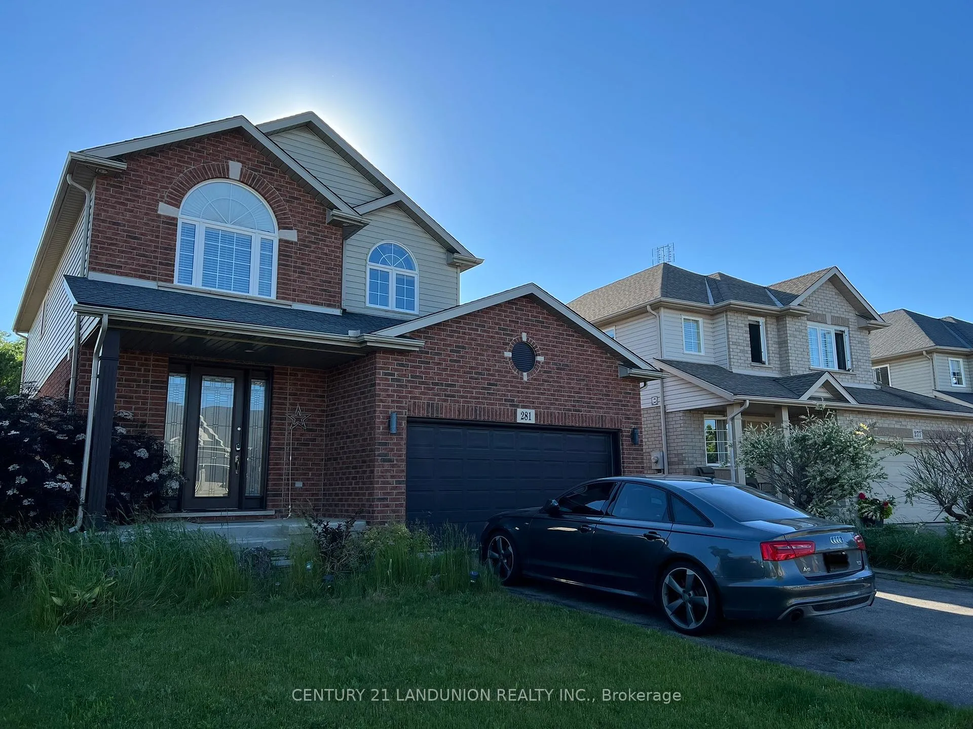 Photo 2 of 281 Winterberry Boulevard, Thorold, Confederation Heights — HOMEH