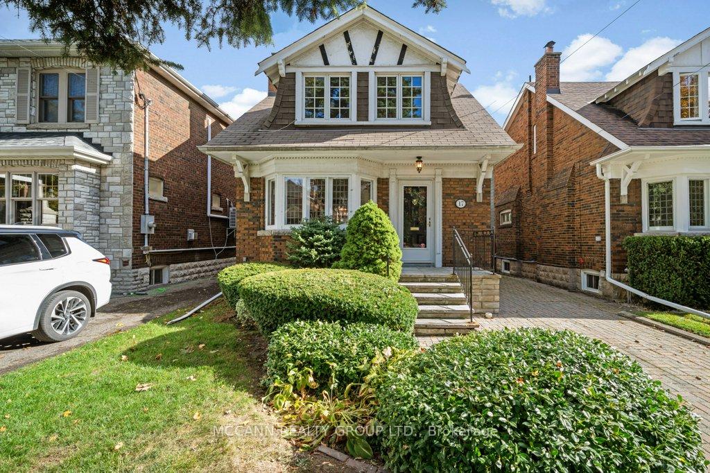 Photo 1 of 17 Donegall Drive, Toronto, Leaside — HOMEH