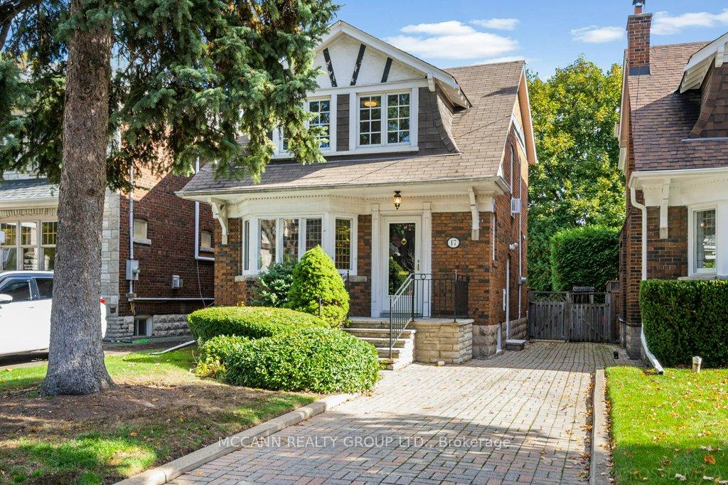 Photo 2 of 17 Donegall Drive, Toronto, Leaside — HOMEH
