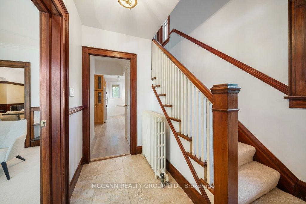Photo 12 of 17 Donegall Drive, Toronto, Leaside — HOMEH