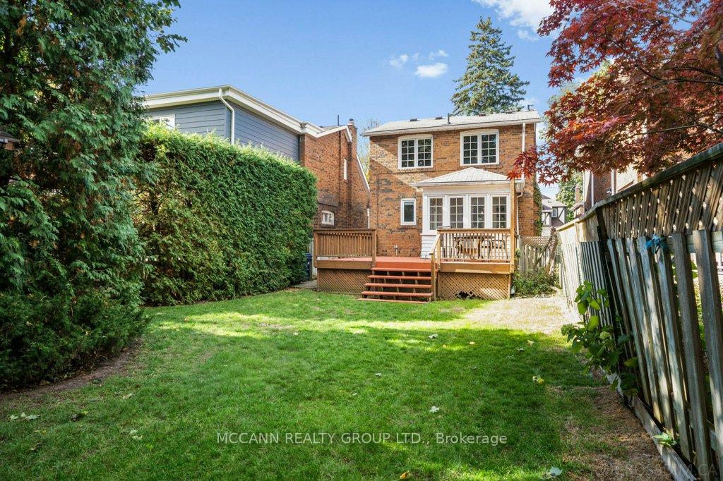 Photo 30 of 17 Donegall Drive, Toronto, Leaside — HOMEH