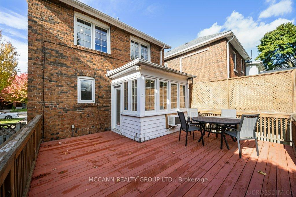 Photo 31 of 17 Donegall Drive, Toronto, Leaside — HOMEH