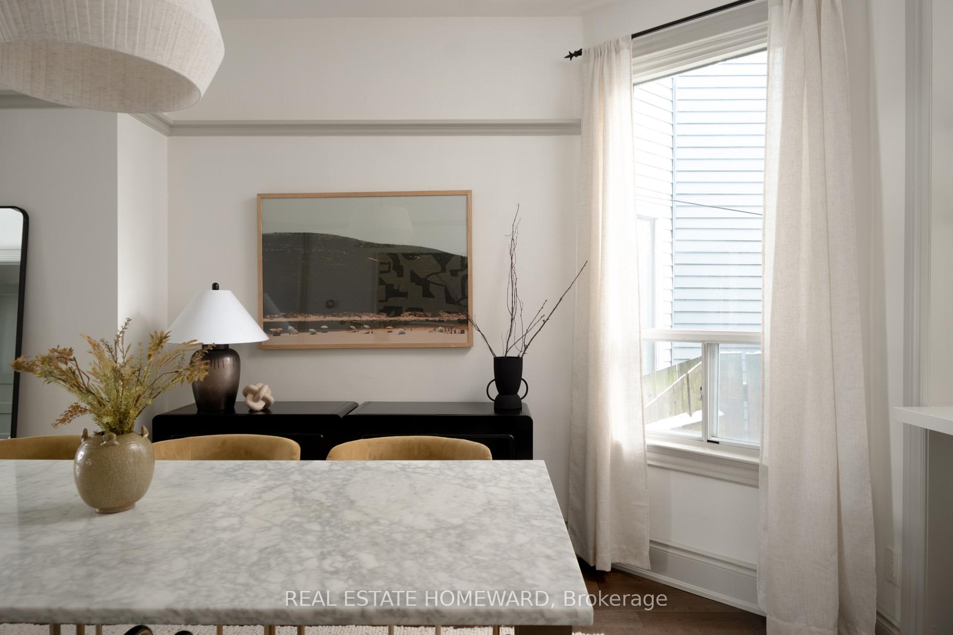 Photo 9 of 127 Withrow Avenue, Toronto, North Riverdale — HOMEH