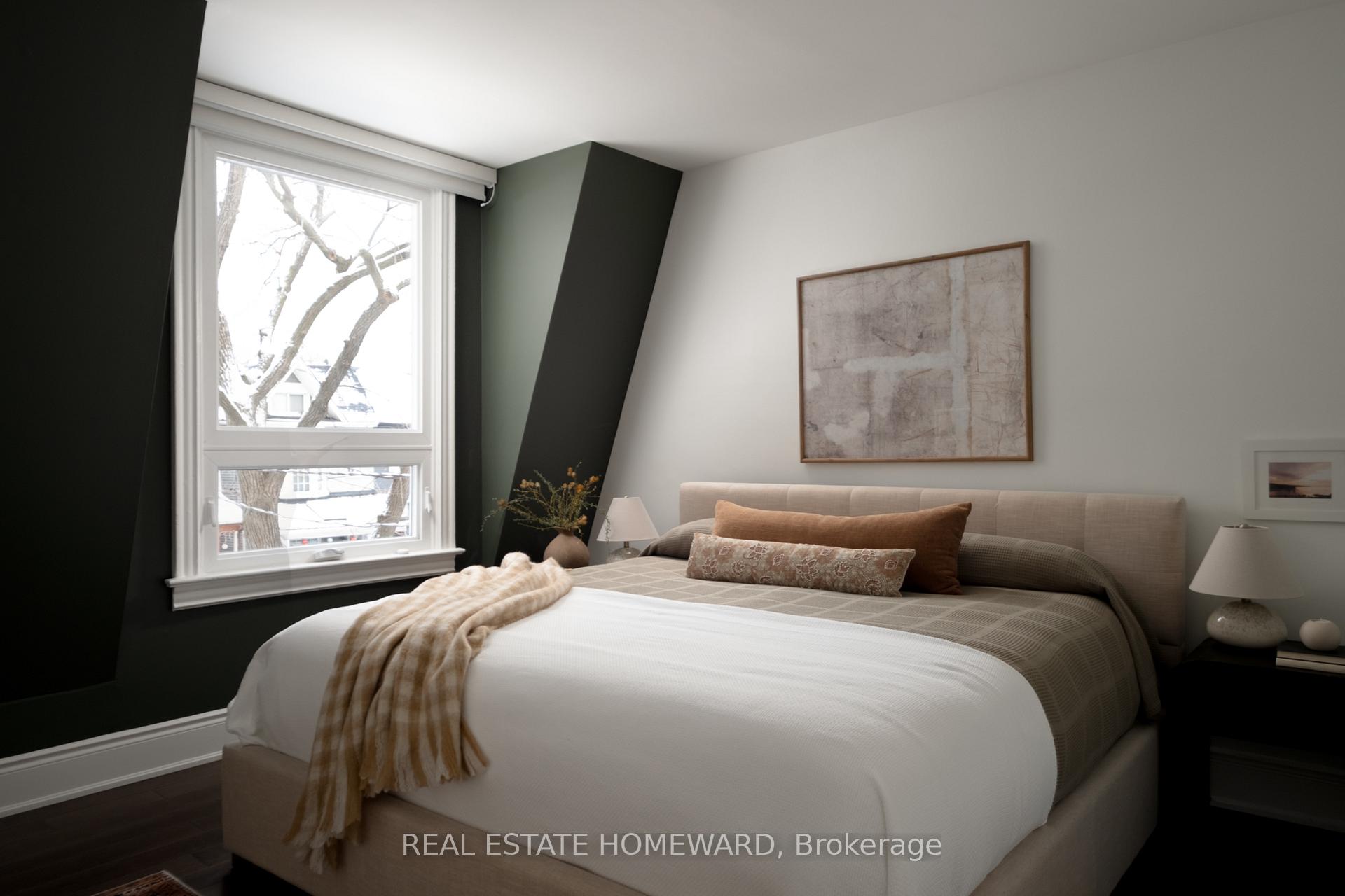 Photo 18 of 127 Withrow Avenue, Toronto, North Riverdale — HOMEH