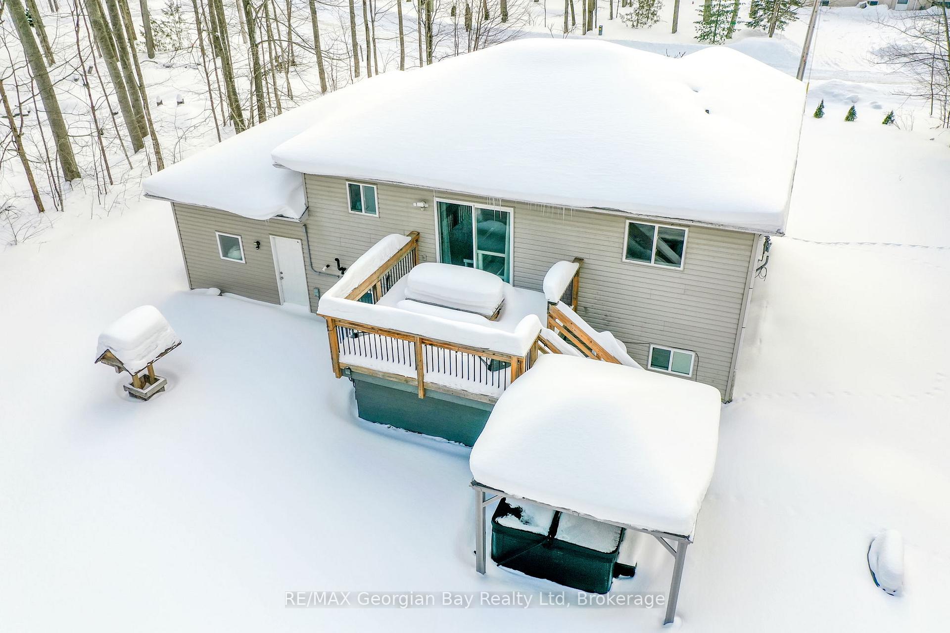 Photo 33 of 109 Desroches Trail, Tiny, Rural Tiny — HOMEH