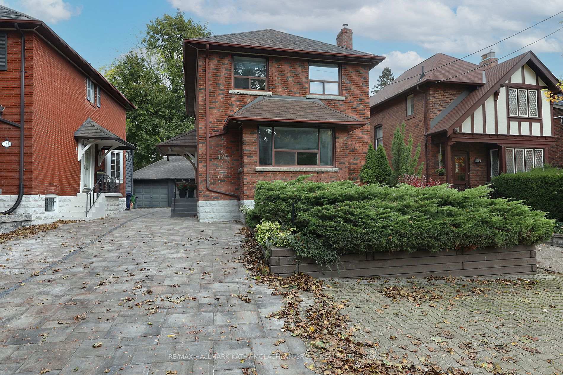 Photo 1 of 12 Cameron Crescent, Toronto, Leaside — HOMEH