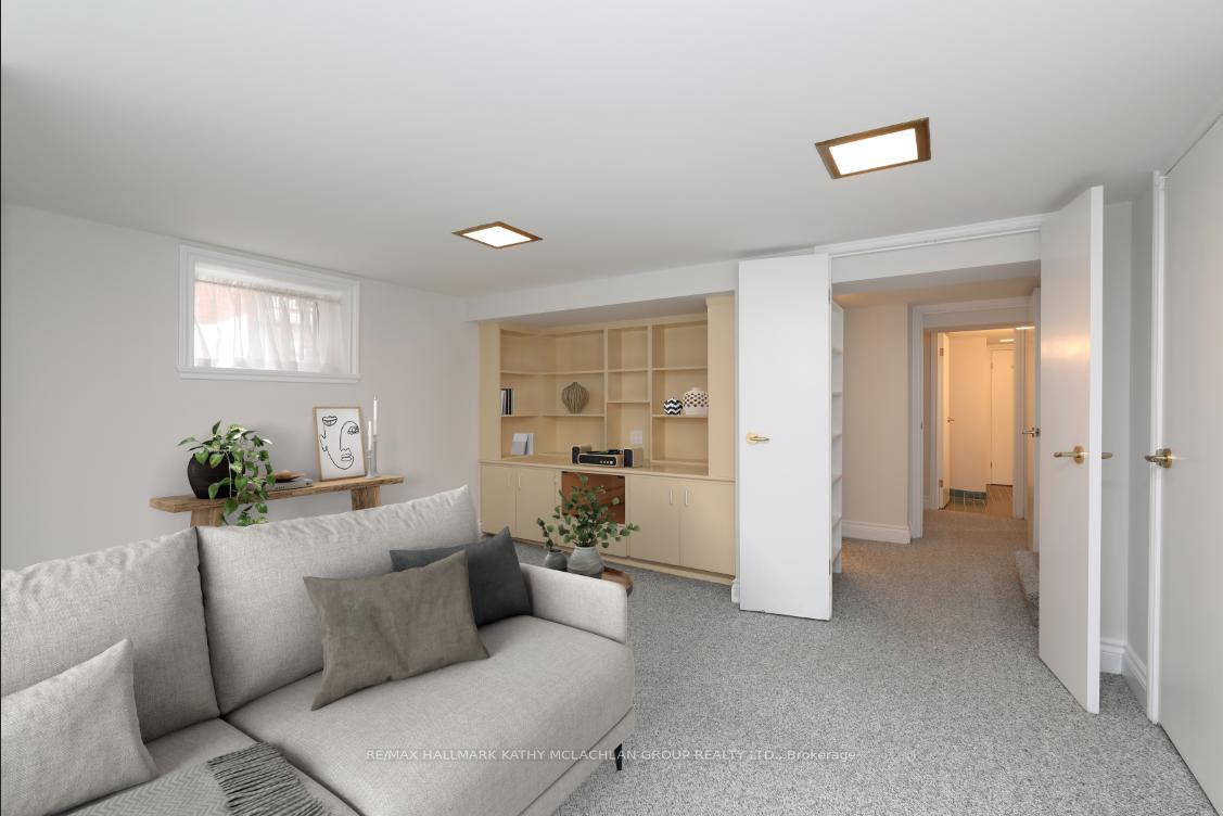 Photo 24 of 12 Cameron Crescent, Toronto, Leaside — HOMEH