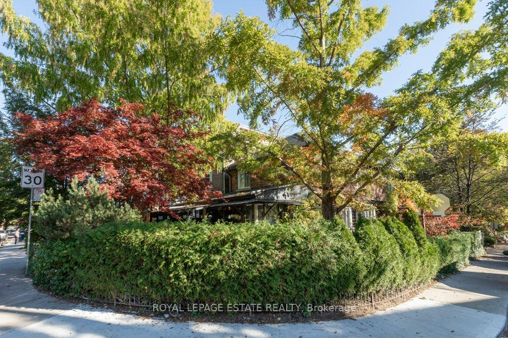 Photo 2 of 71 Rainsford Road, Toronto, The Beaches — HOMEH