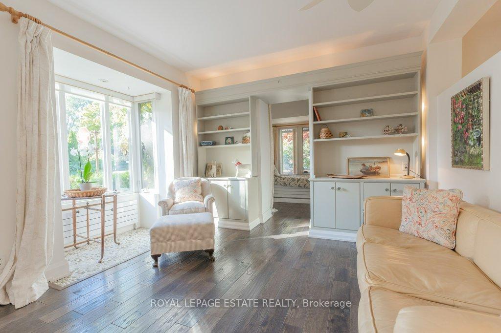 Photo 3 of 71 Rainsford Road, Toronto, The Beaches — HOMEH