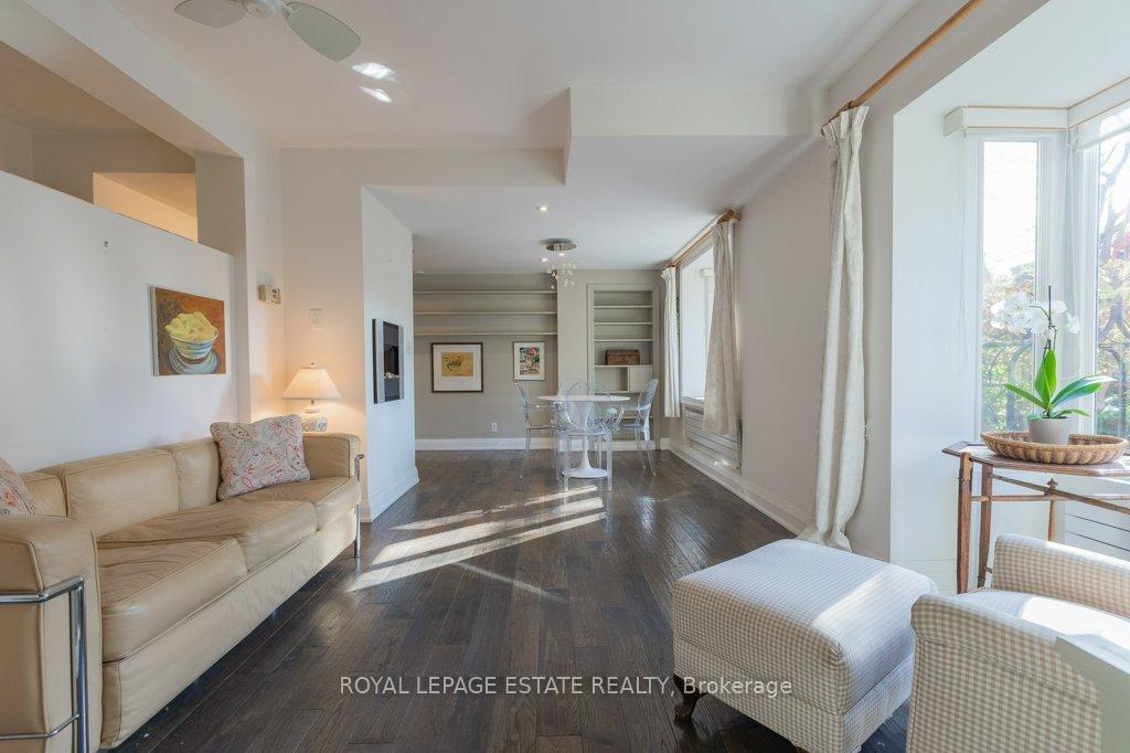 Photo 5 of 71 Rainsford Road, Toronto, The Beaches — HOMEH