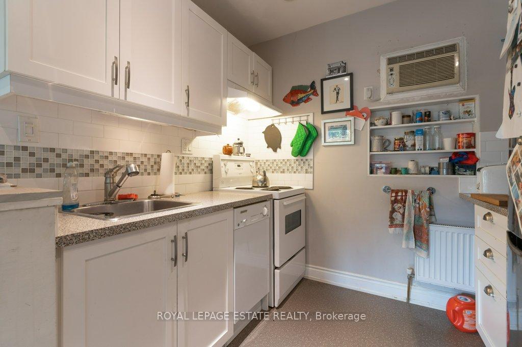 Photo 23 of 71 Rainsford Road, Toronto, The Beaches — HOMEH