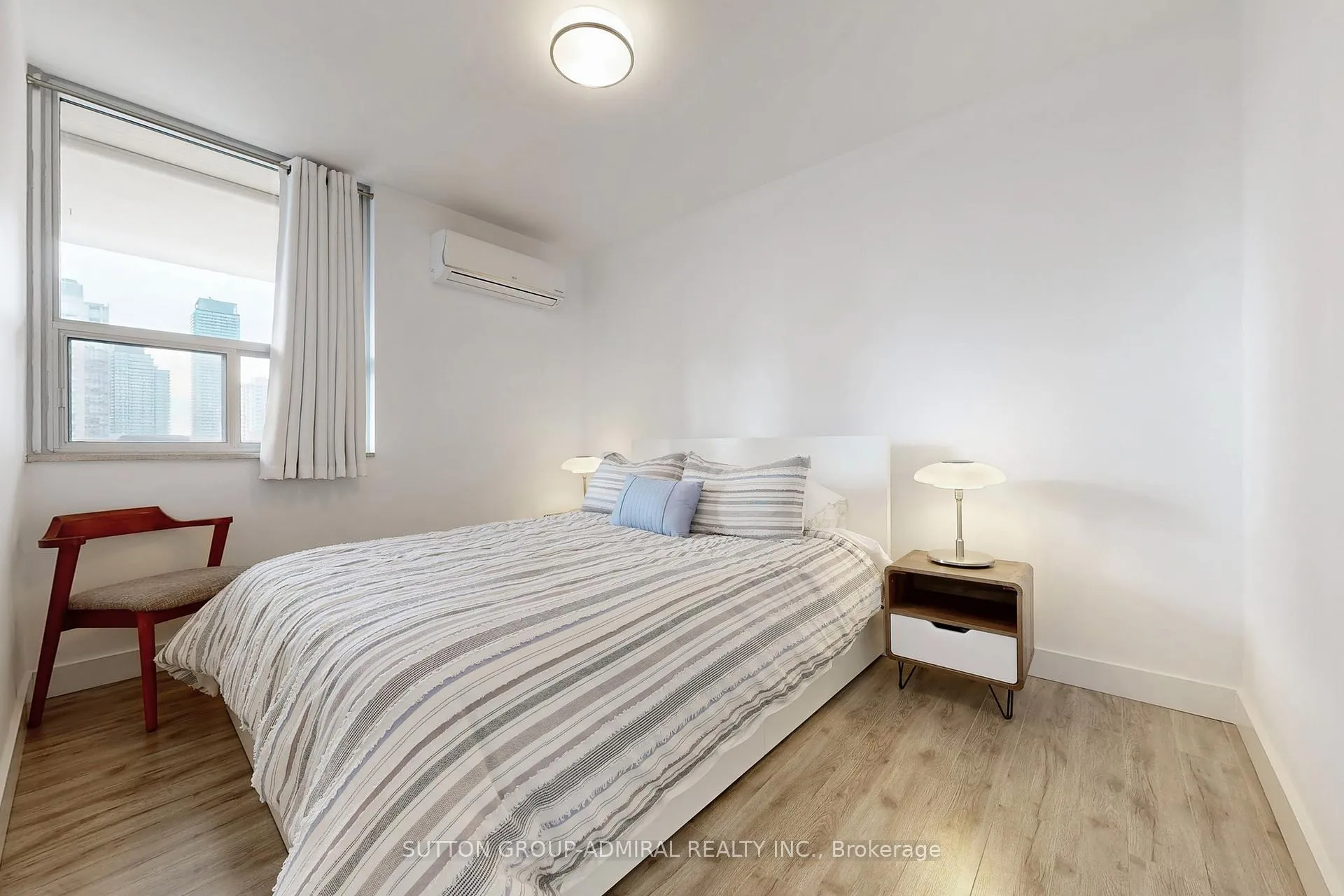Photo 10 of Unit 1509, 40 Homewood Avenue, Toronto, Cabbagetown-South St. James Town — HOMEH
