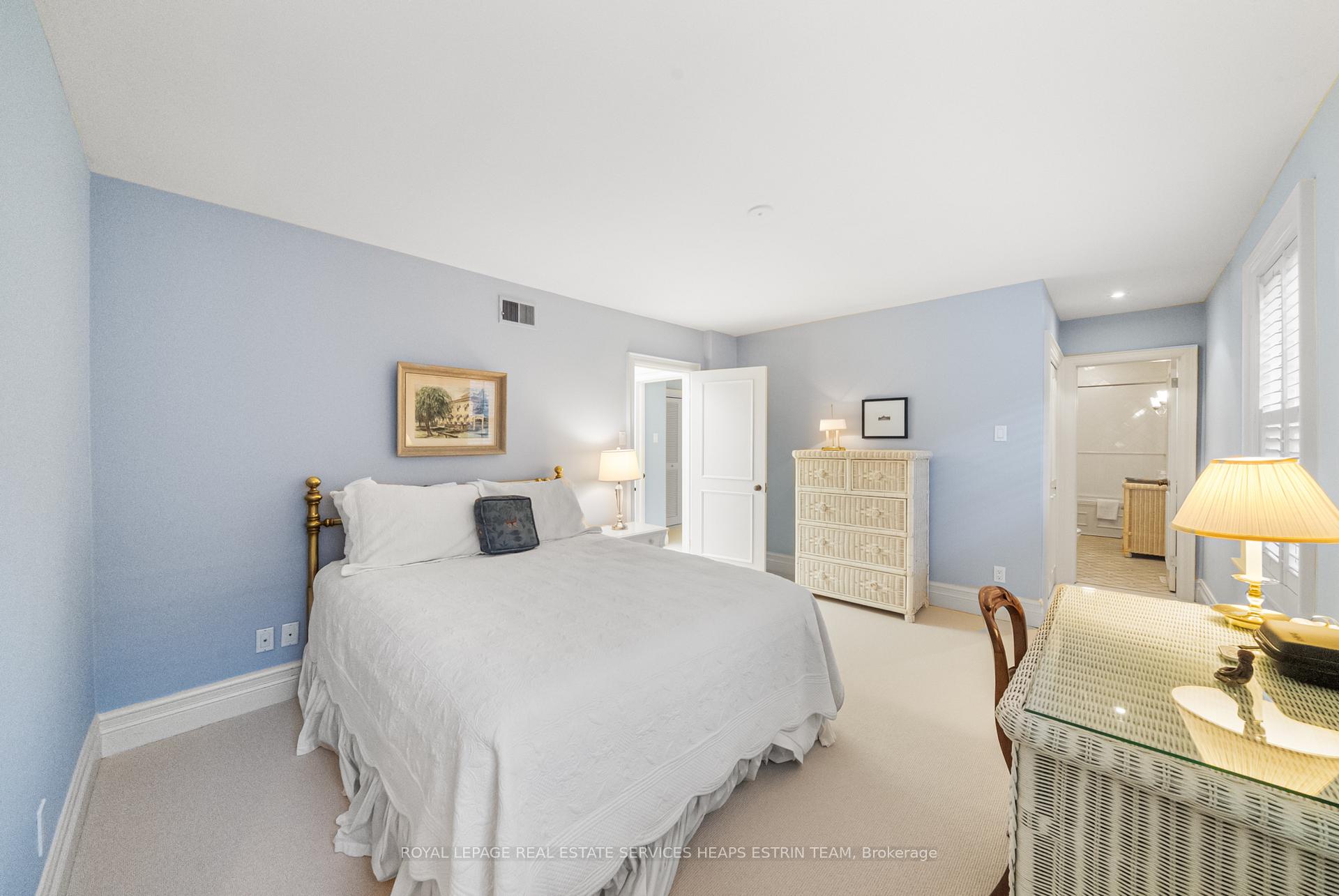 Photo 34 of 100 Elm Avenue, Toronto, Rosedale-Moore Park — HOMEH