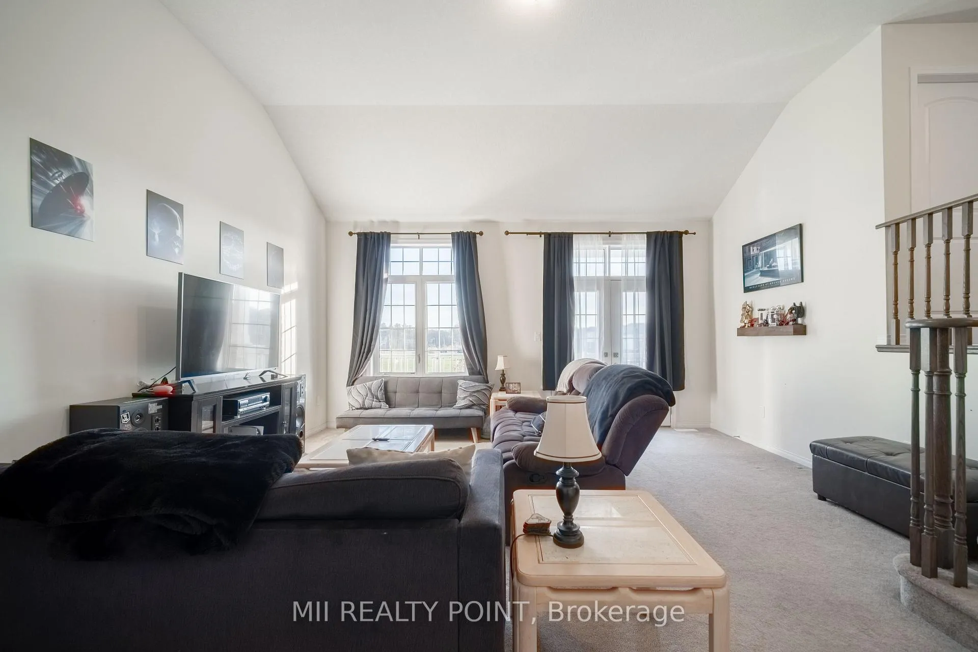 Photo 15 of 10 Alexandra Drive, Thorold, Hurricane/Merrittville — HOMEH