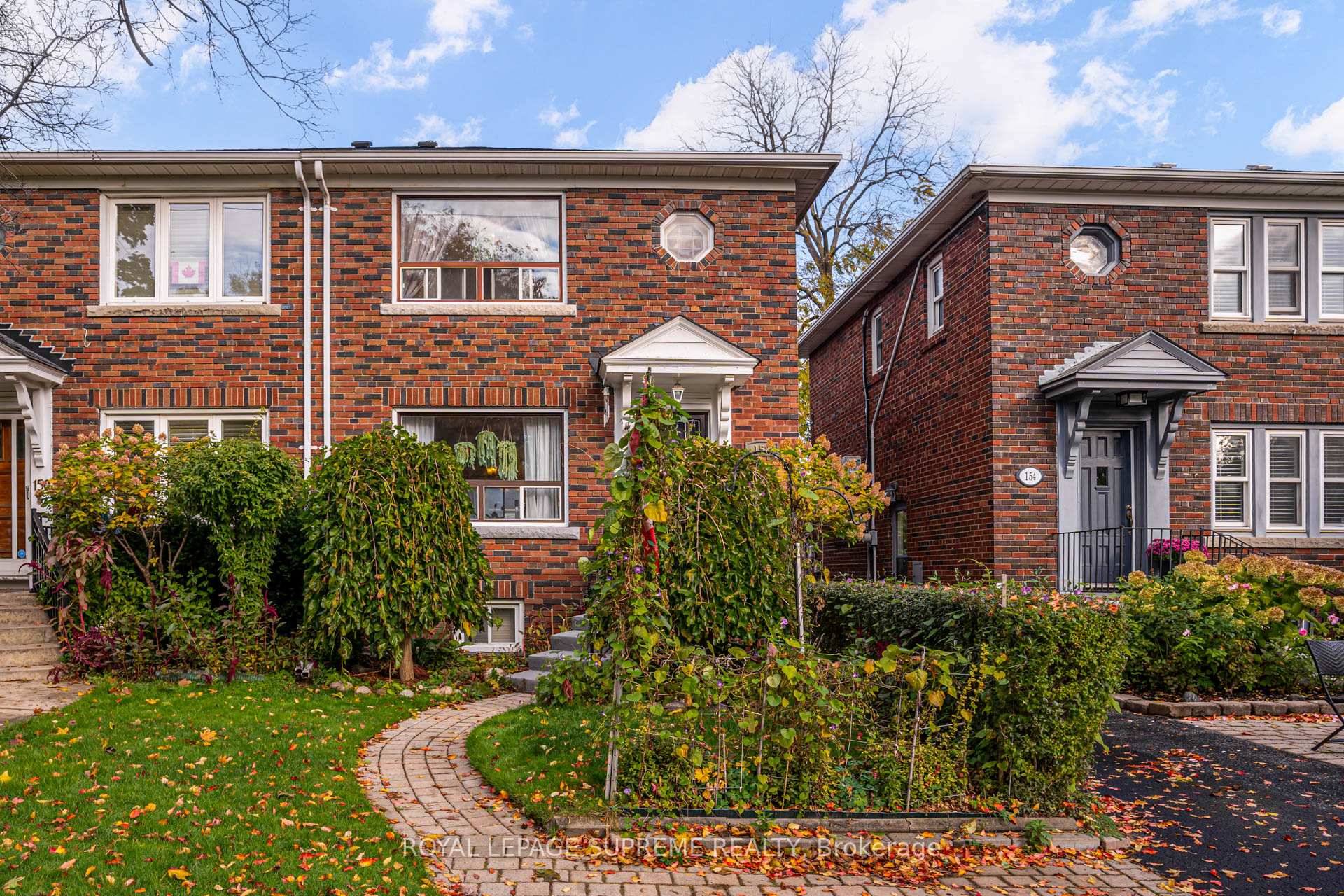 Photo 1 of 152 Parkhurst Boulevard, Toronto, Leaside — HOMEH