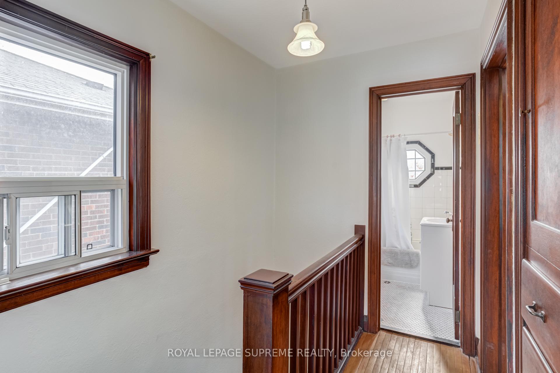 Photo 16 of 152 Parkhurst Boulevard, Toronto, Leaside — HOMEH