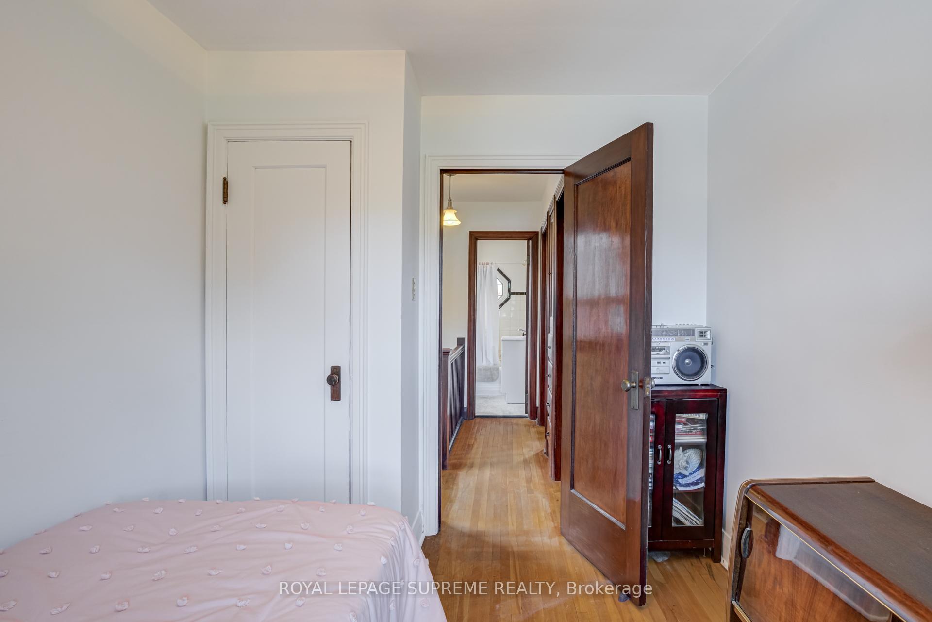 Photo 22 of 152 Parkhurst Boulevard, Toronto, Leaside — HOMEH
