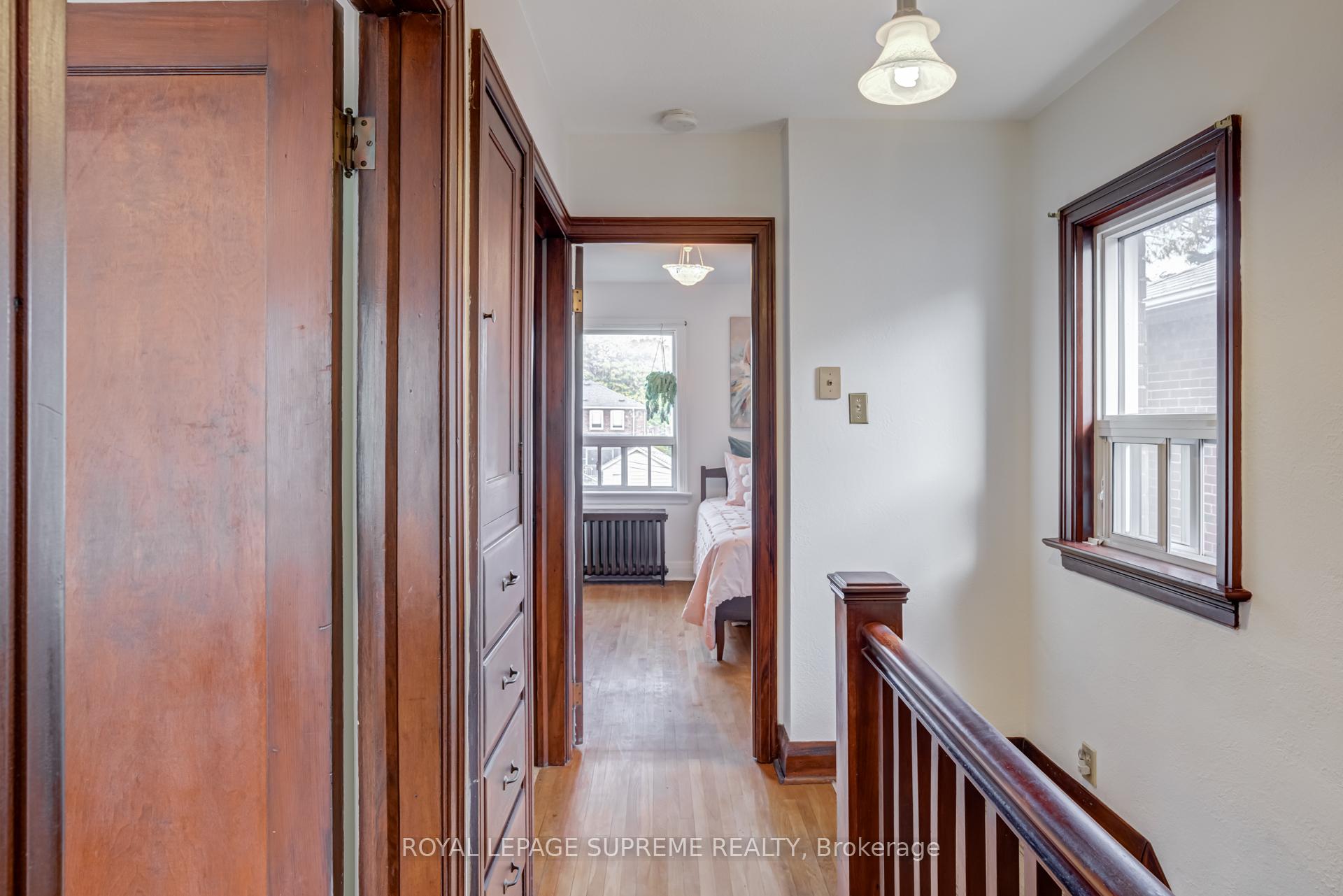 Photo 25 of 152 Parkhurst Boulevard, Toronto, Leaside — HOMEH