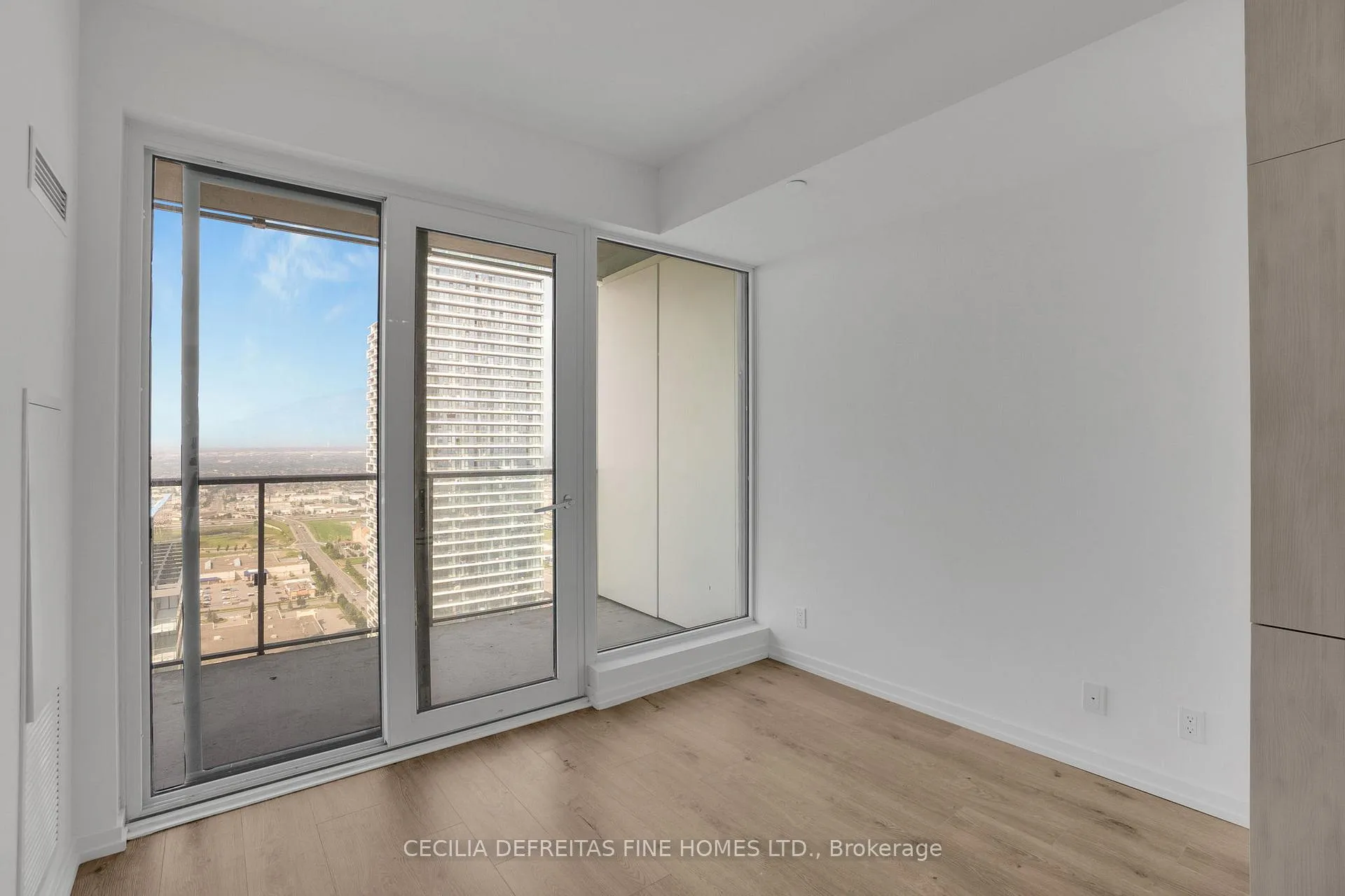 Photo 16 of Unit 4603, 7890 Jane Street, Vaughan, Vaughan Corporate Centre — HOMEH