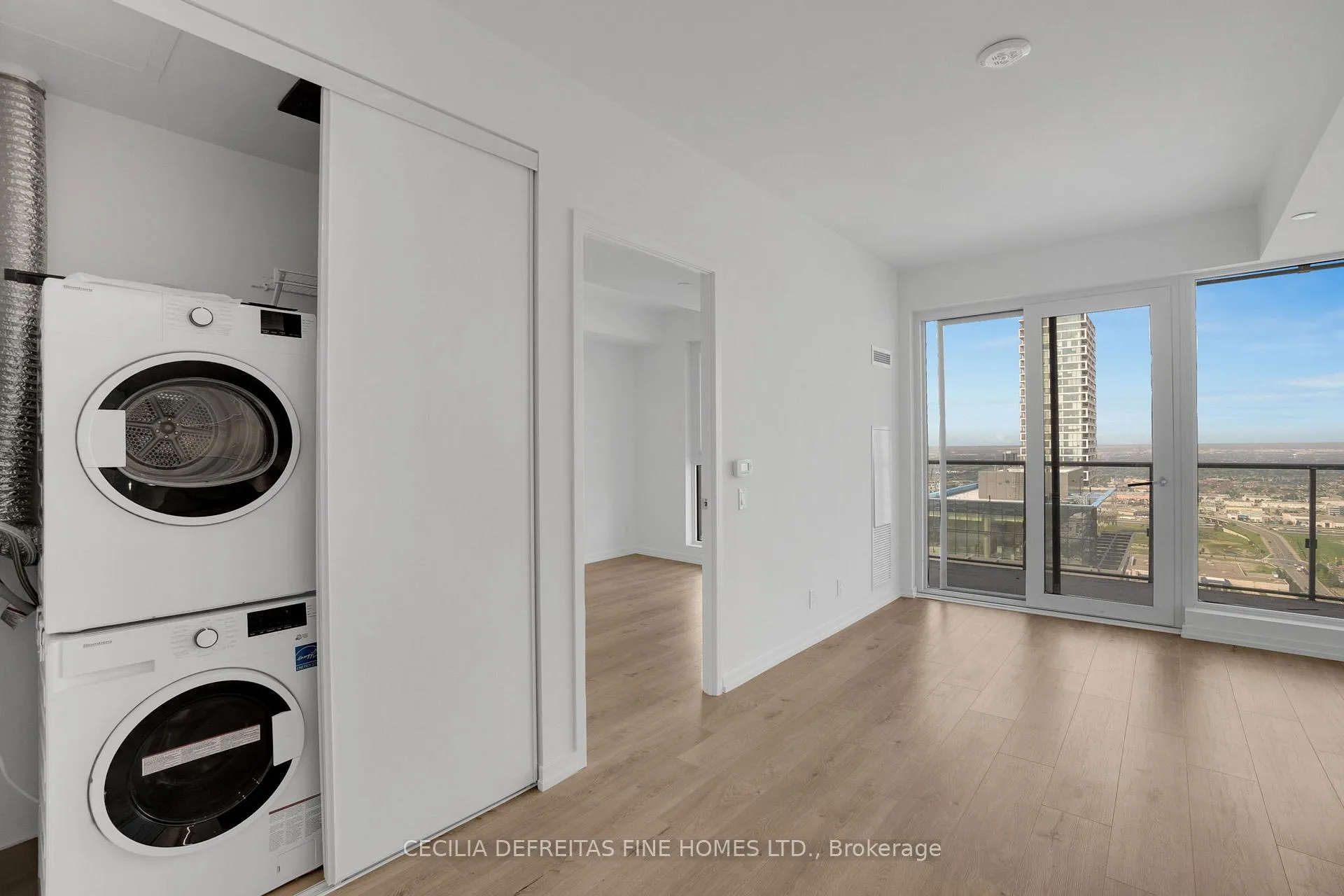 Photo 17 of Unit 4603, 7890 Jane Street, Vaughan, Vaughan Corporate Centre — HOMEH