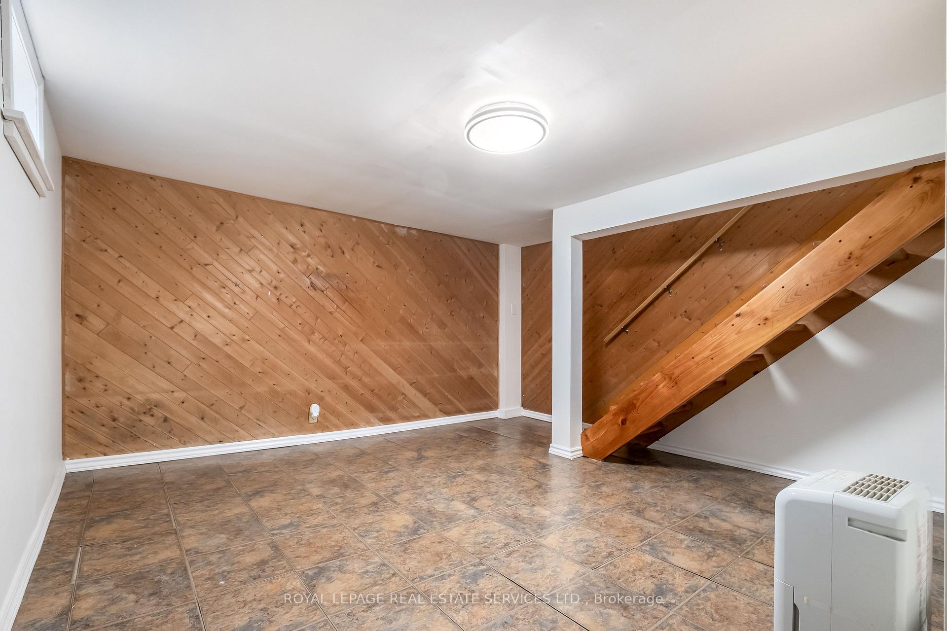 Photo 31 of 65 Drayton Avenue, Toronto, Woodbine Corridor — HOMEH