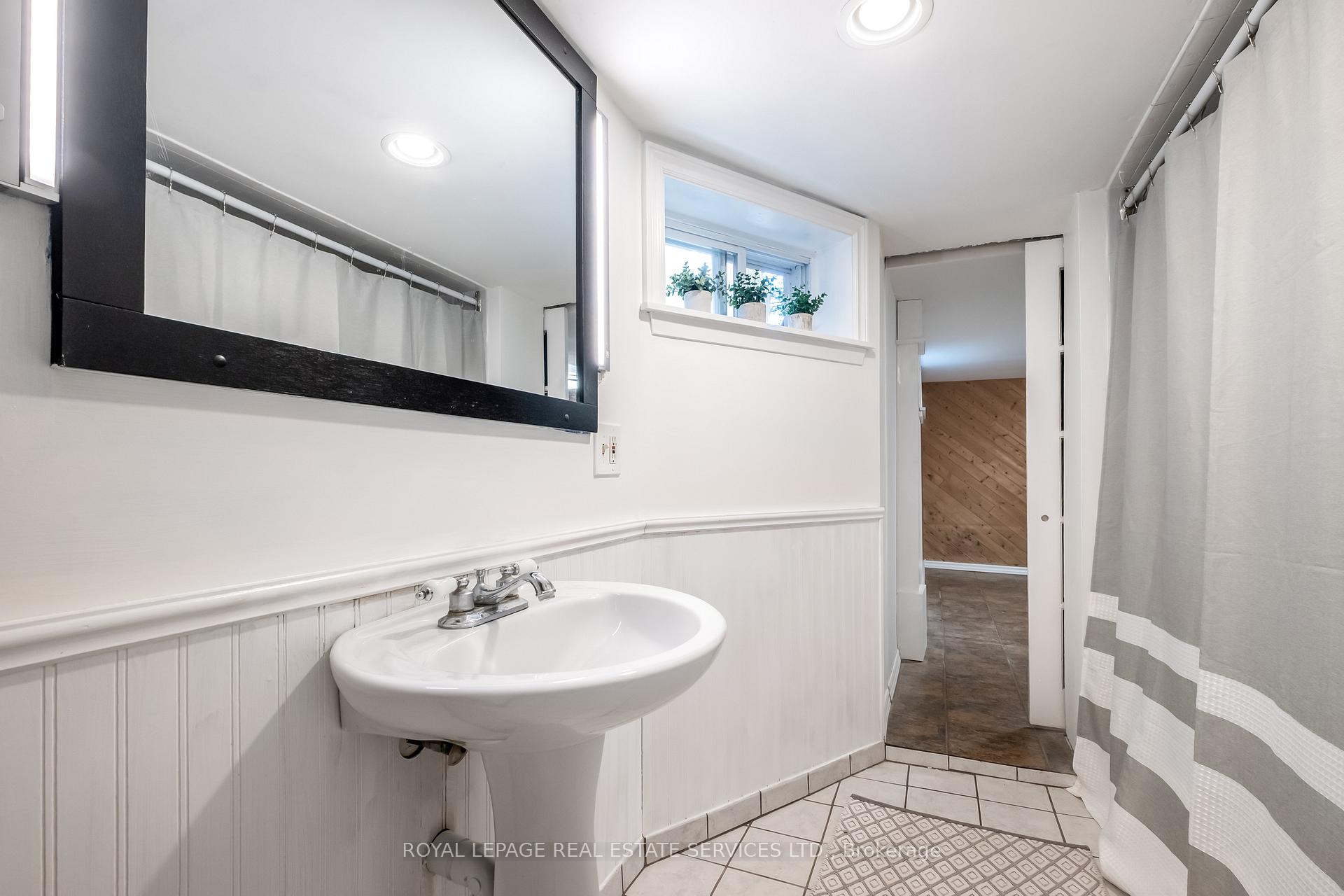 Photo 35 of 65 Drayton Avenue, Toronto, Woodbine Corridor — HOMEH
