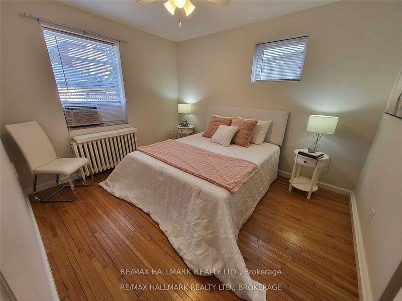 Photo 6 of Unit Main, 8 Bonfield Avenue, Toronto, The Beaches — HOMEH