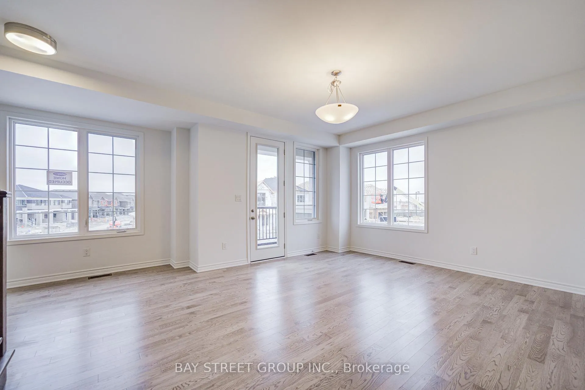 Photo 20 of 118 Azure Drive, Markham, Rural Markham — HOMEH