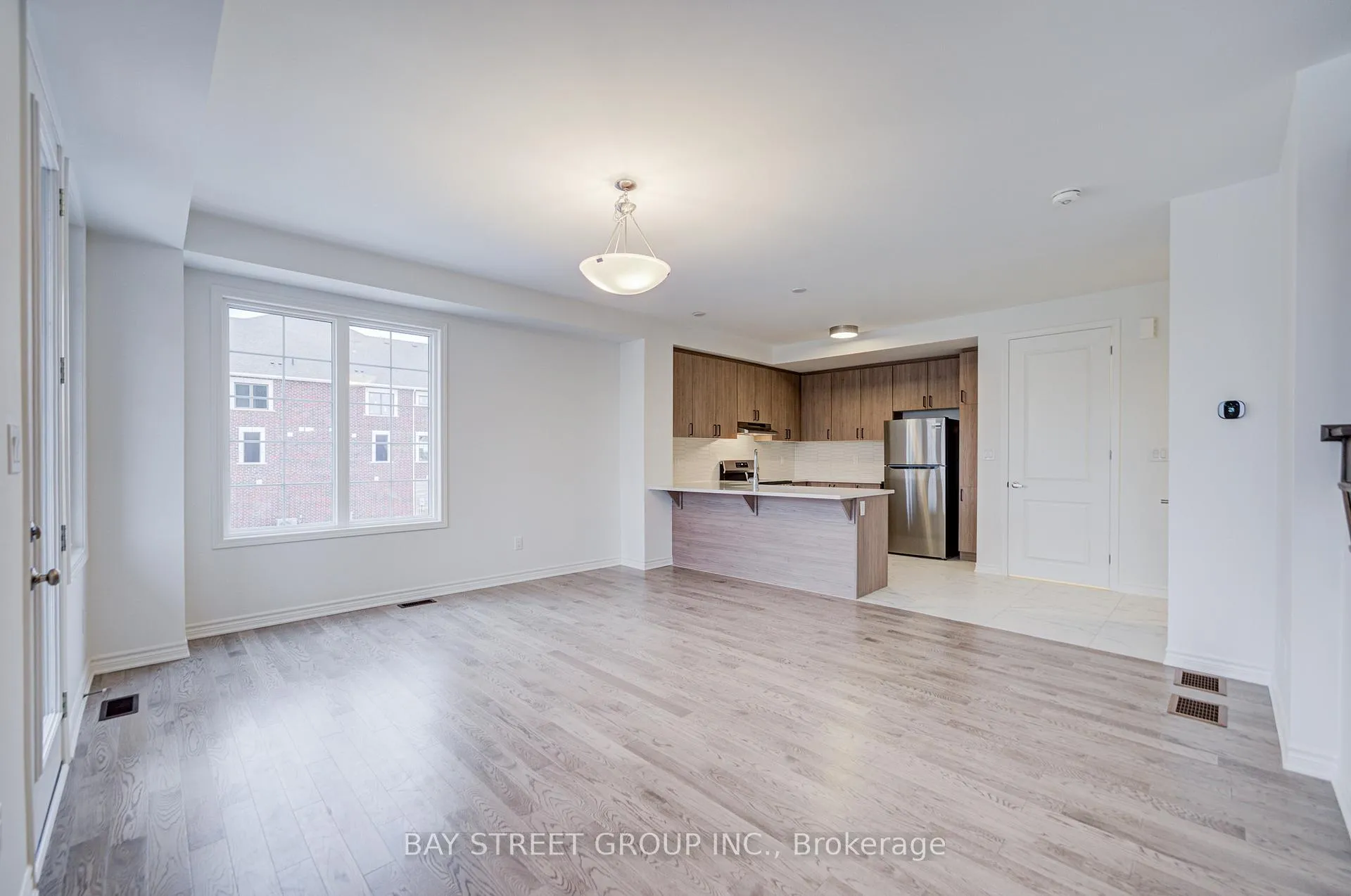 Photo 25 of 118 Azure Drive, Markham, Rural Markham — HOMEH