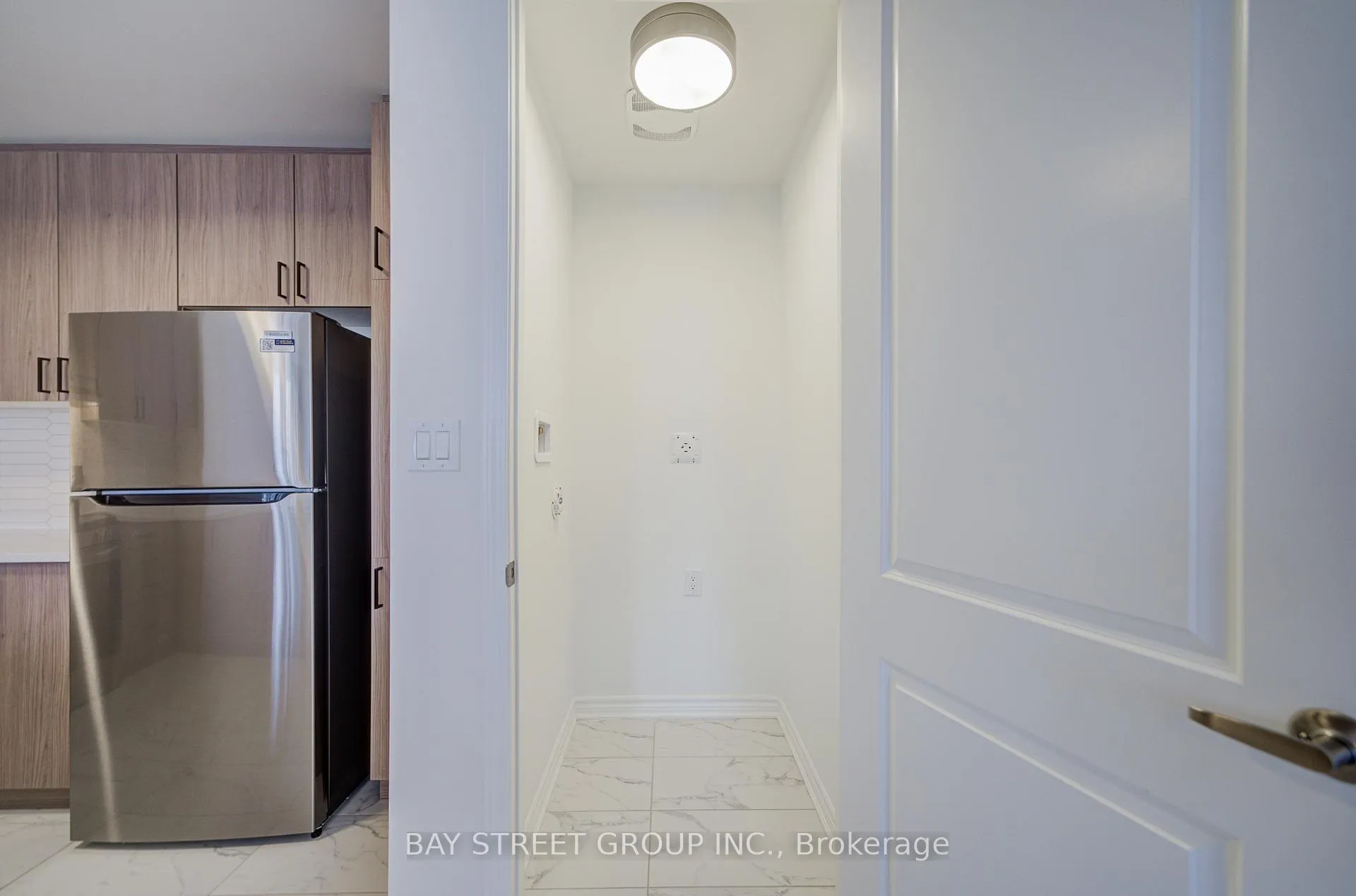 Photo 29 of 118 Azure Drive, Markham, Rural Markham — HOMEH