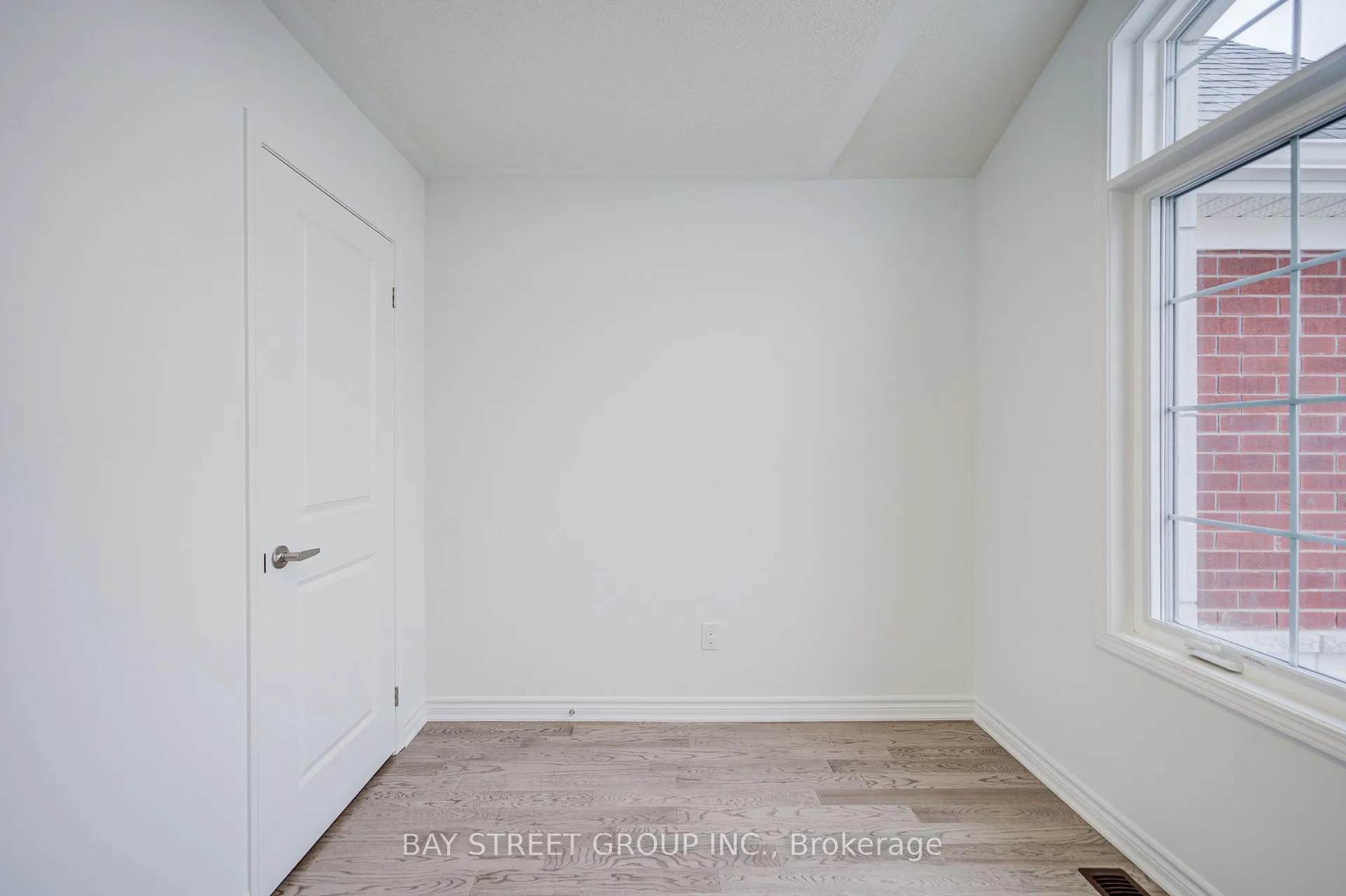 Photo 42 of 118 Azure Drive, Markham, Rural Markham — HOMEH