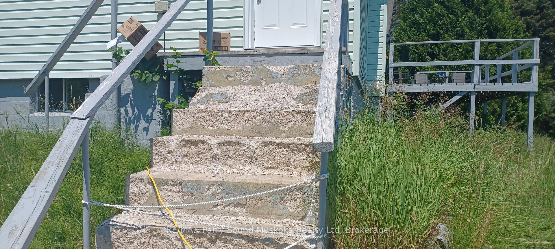 Photo 15 of 14 Church Road, Strong — HOMEH