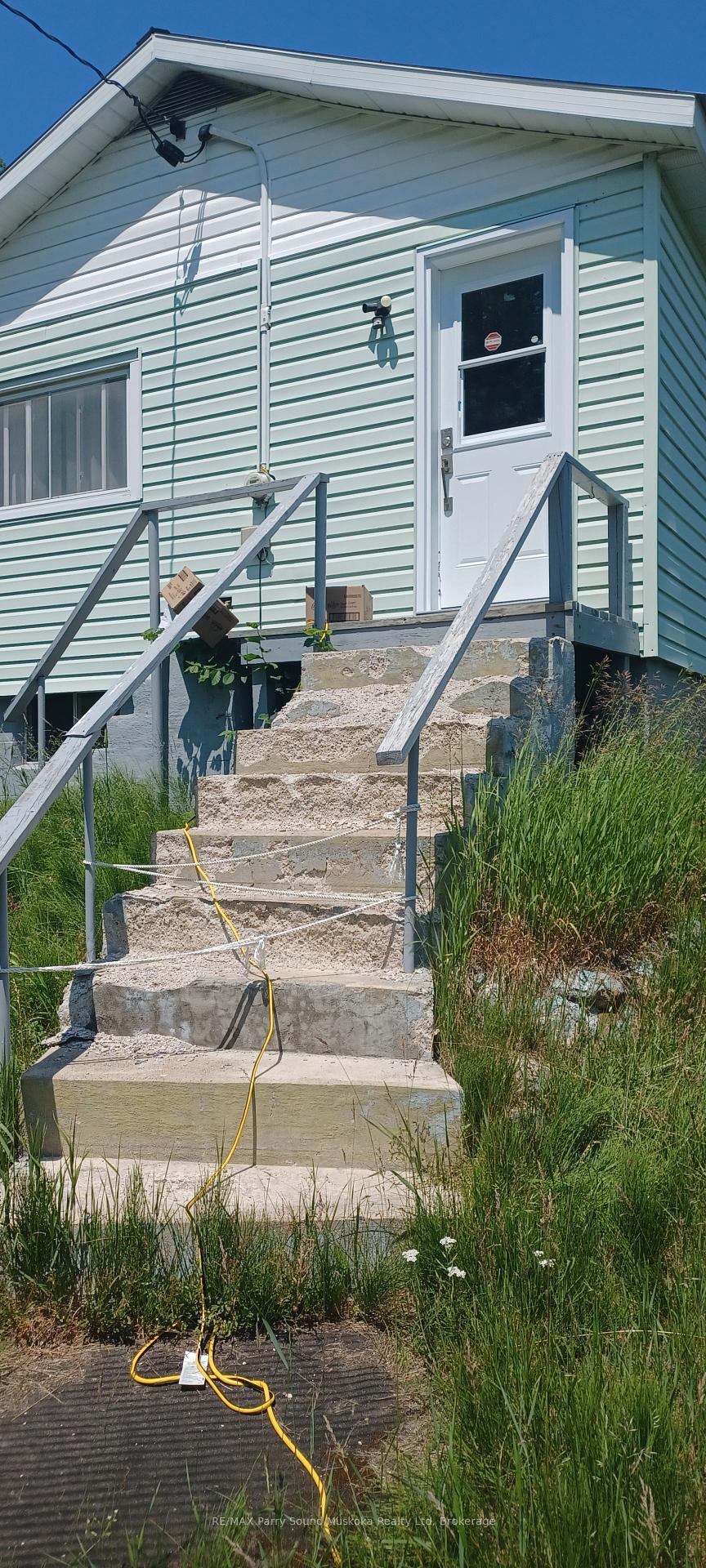 Photo 16 of 14 Church Road, Strong — HOMEH