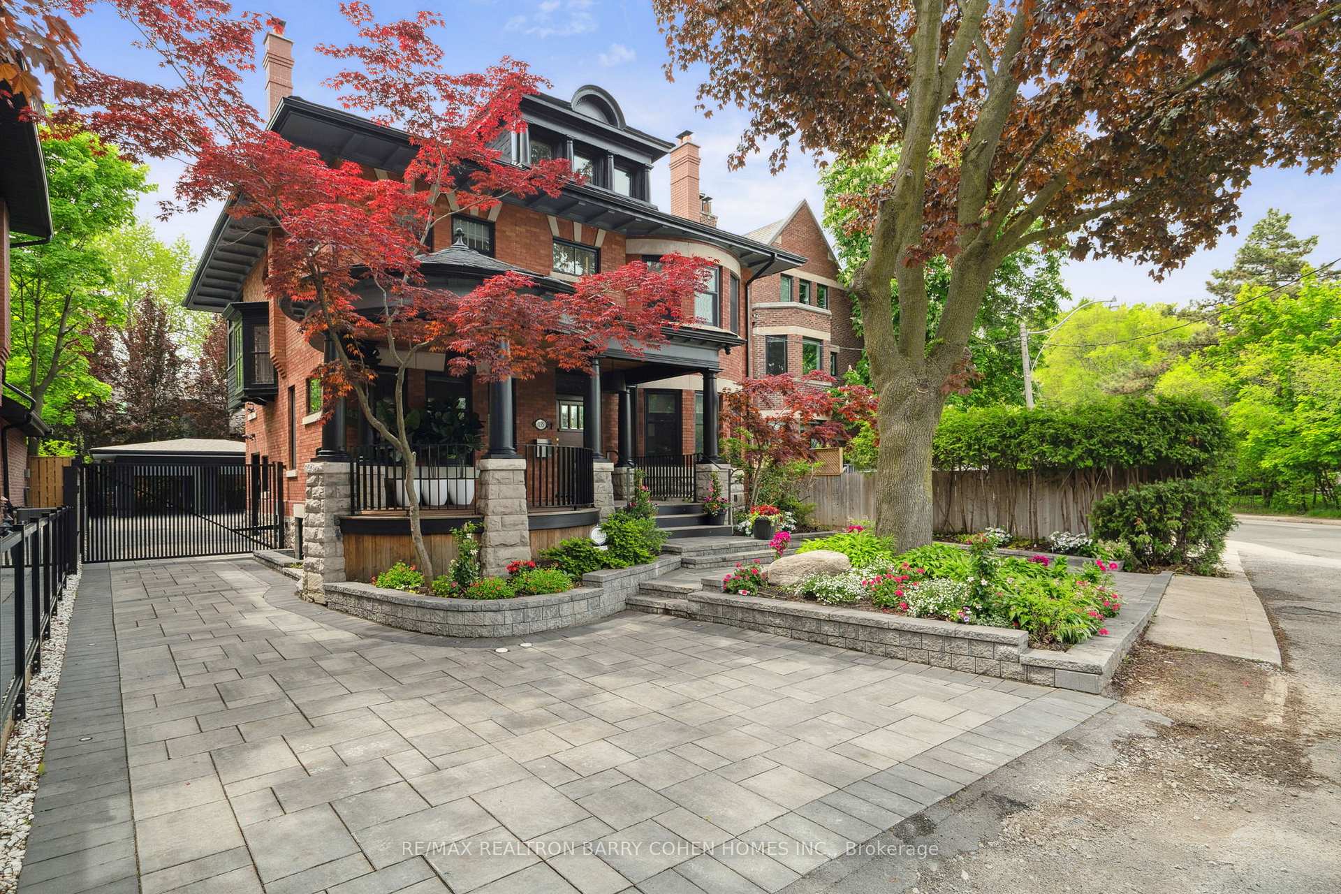 Photo 2 of 135 Crescent Road, Toronto, Rosedale-Moore Park — HOMEH