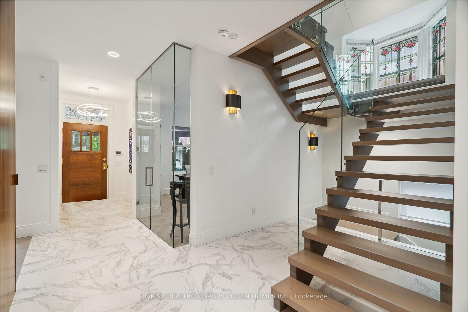 Photo 5 of 135 Crescent Road, Toronto, Rosedale-Moore Park — HOMEH