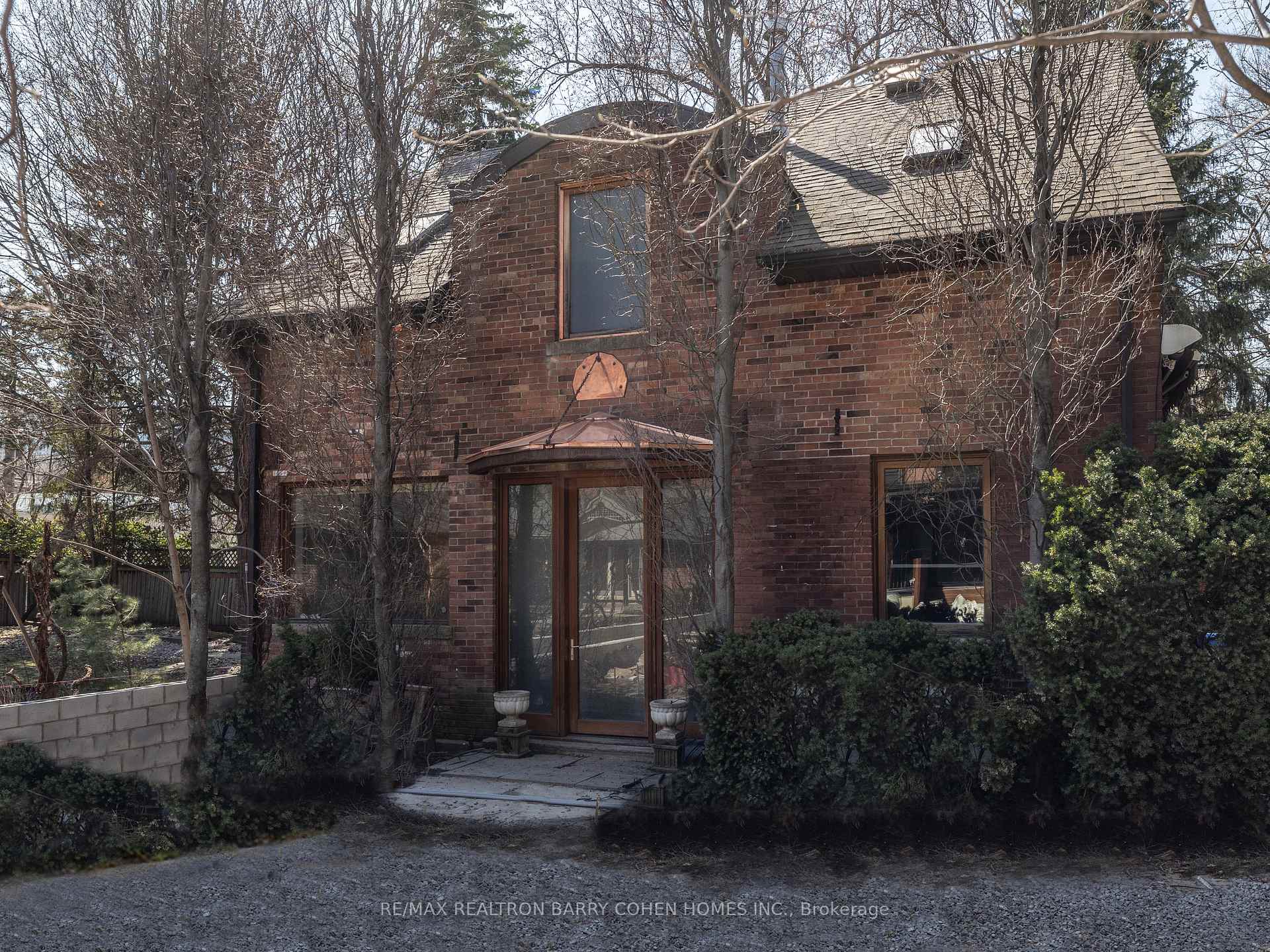 Photo 36 of 135 Crescent Road, Toronto, Rosedale-Moore Park — HOMEH