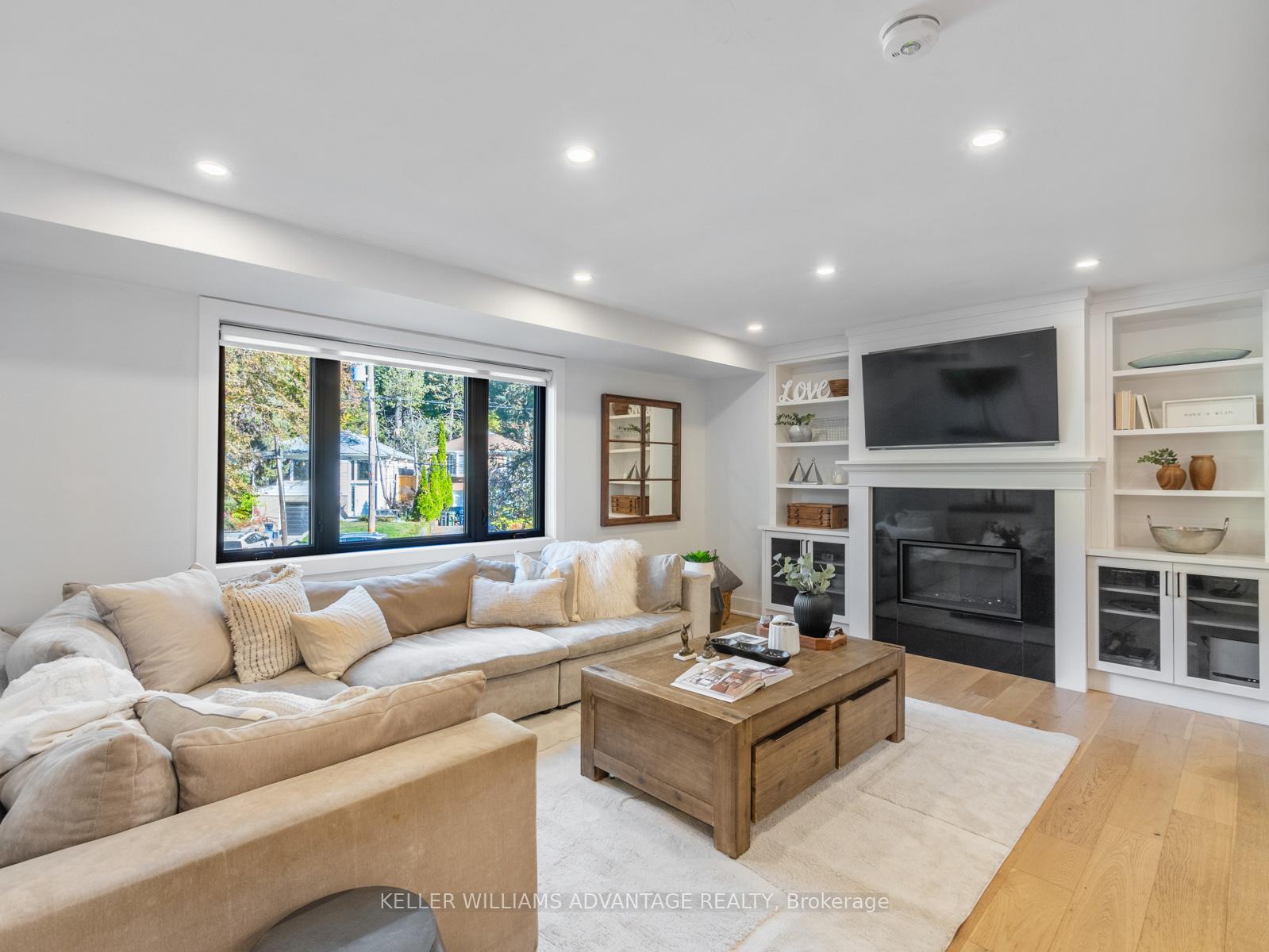 Photo 6 of 93 Glen Davis Crescent, Toronto, East End-Danforth — HOMEH