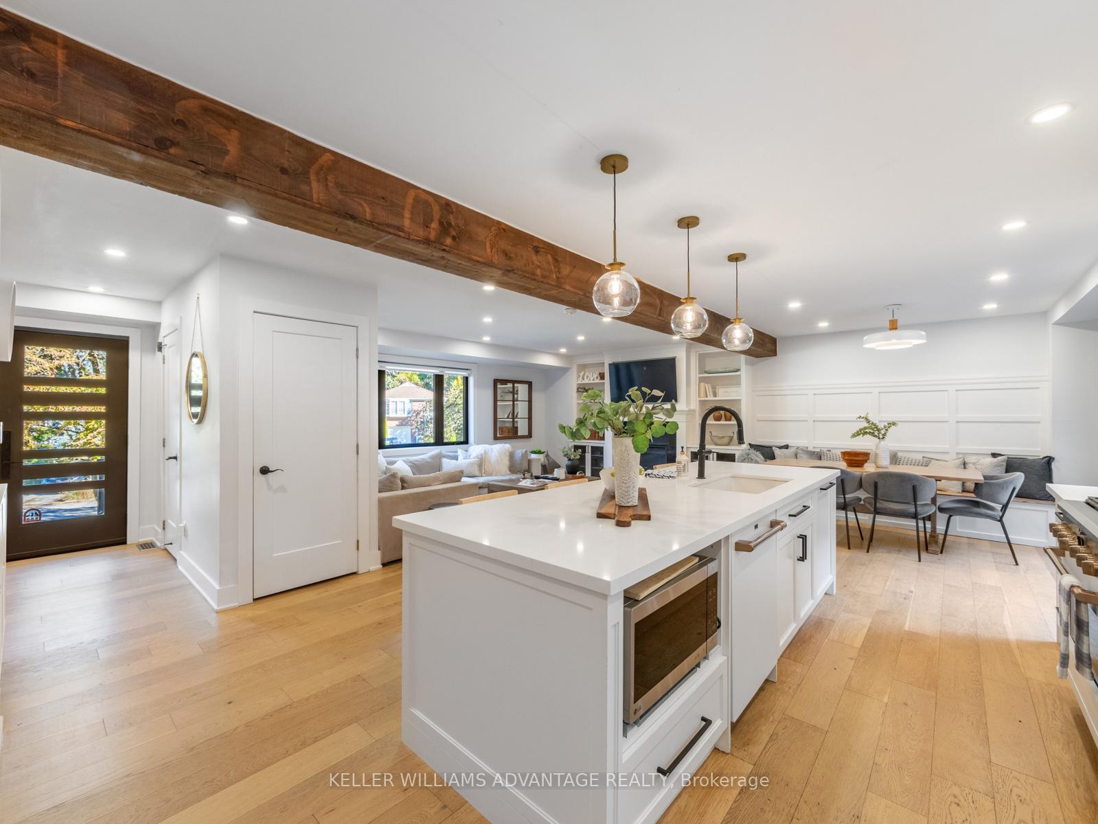 Photo 15 of 93 Glen Davis Crescent, Toronto, East End-Danforth — HOMEH