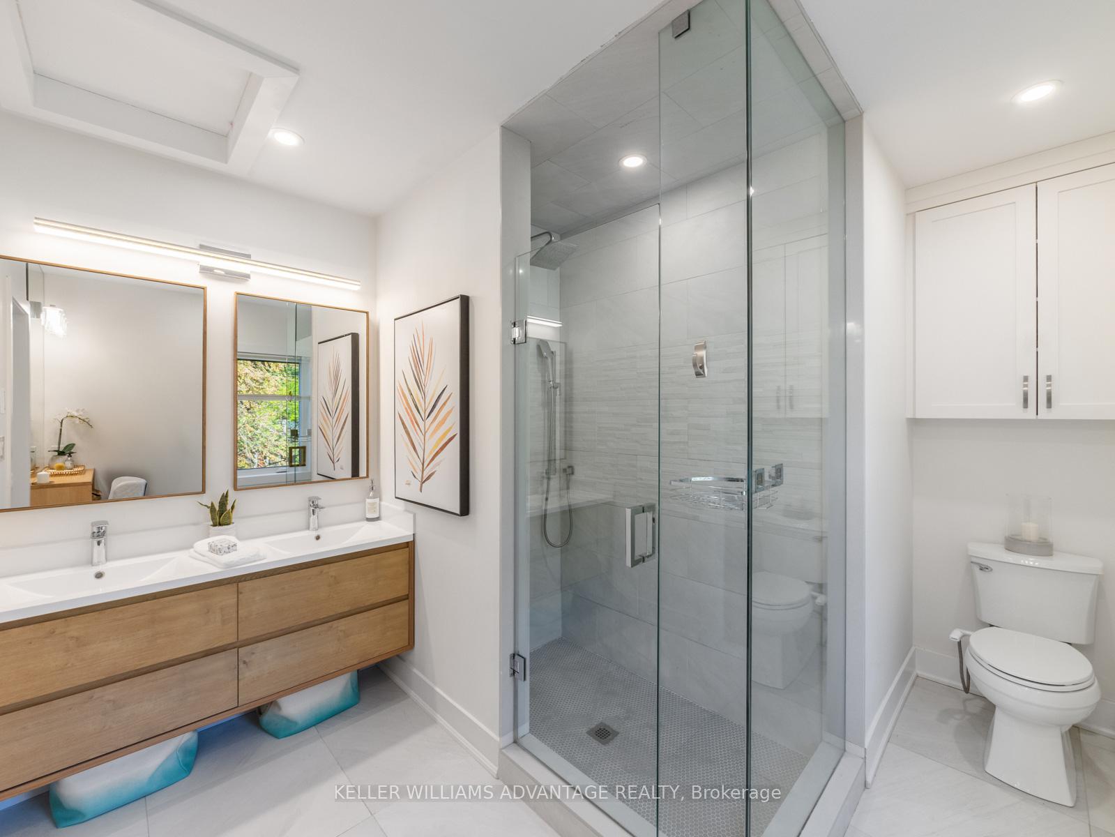 Photo 22 of 93 Glen Davis Crescent, Toronto, East End-Danforth — HOMEH