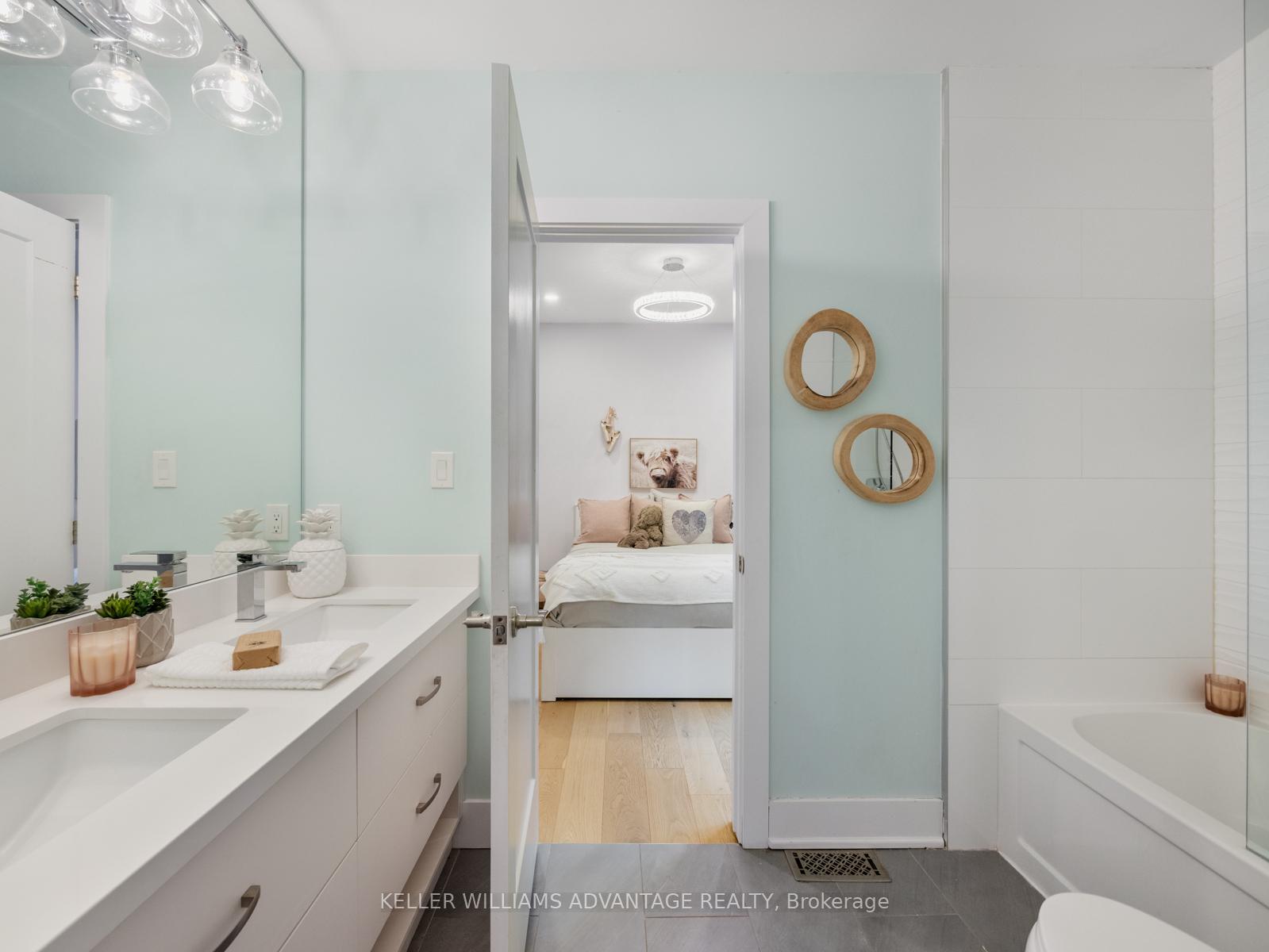 Photo 28 of 93 Glen Davis Crescent, Toronto, East End-Danforth — HOMEH