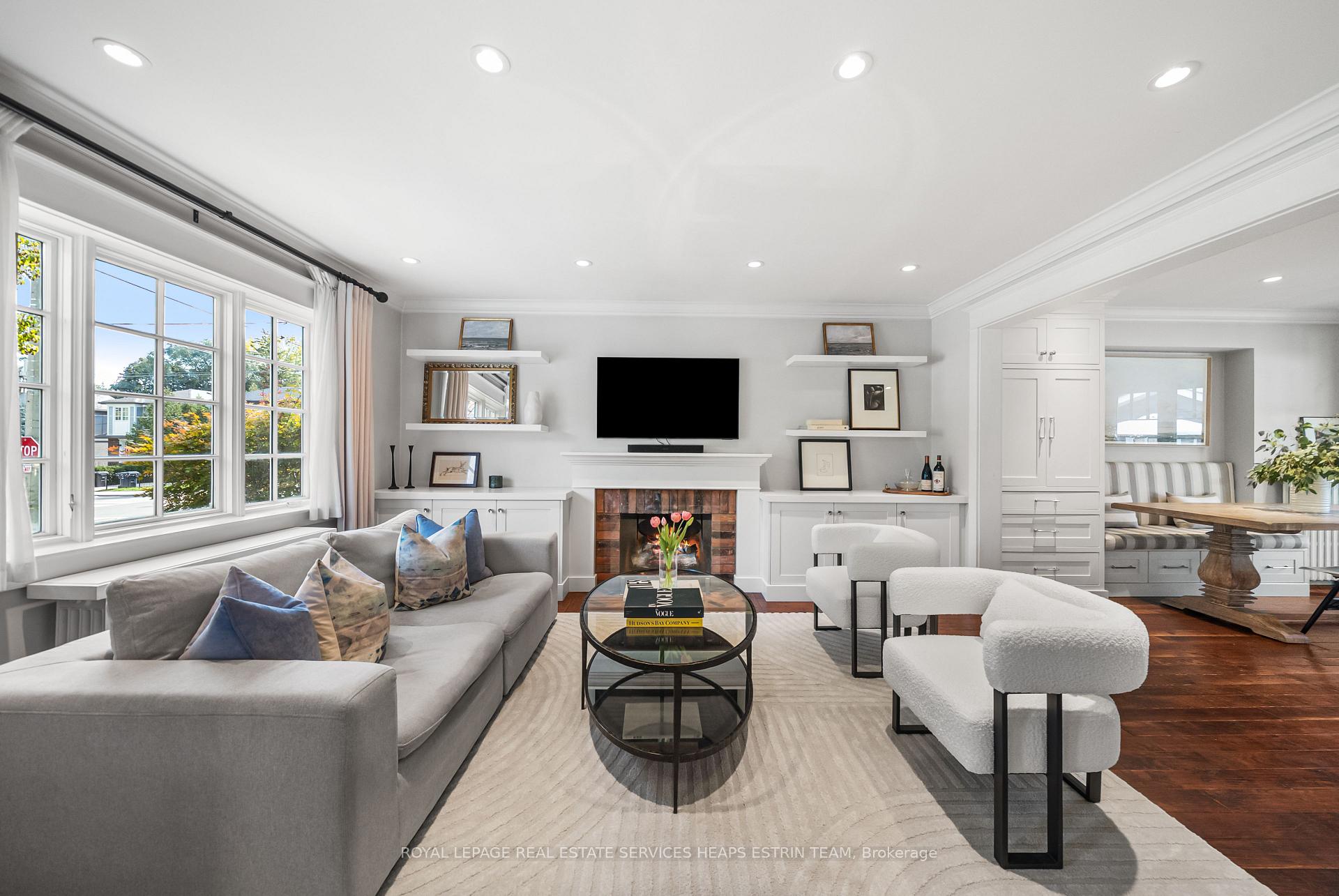 Photo 4 of 256 Rumsey Road, Toronto, Leaside — HOMEH