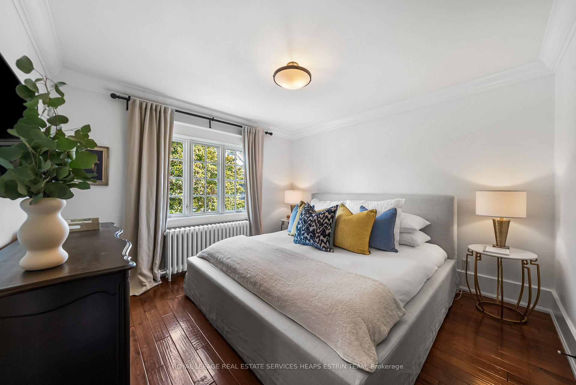 Photo 17 of 256 Rumsey Road, Toronto, Leaside — HOMEH