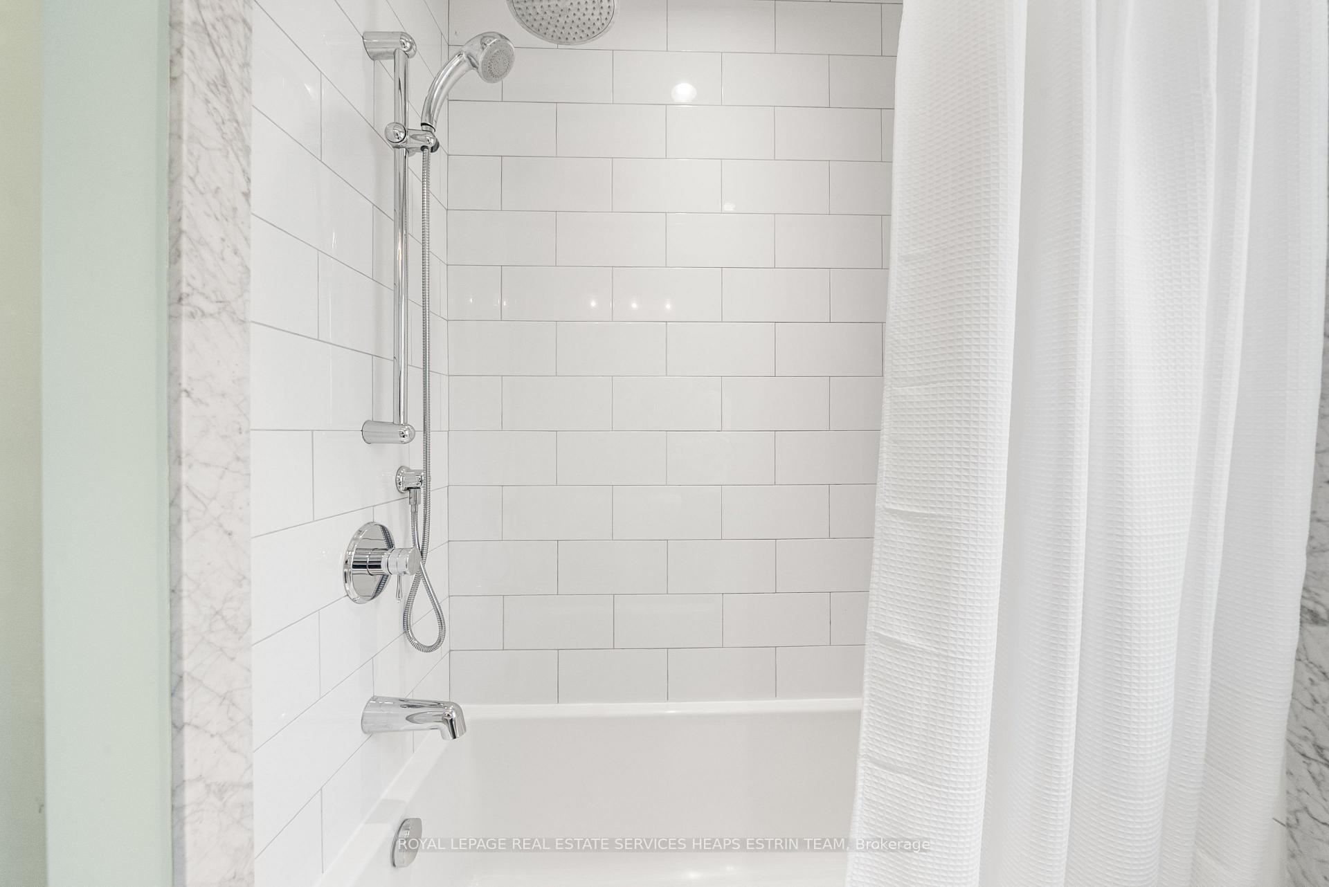 Photo 23 of 256 Rumsey Road, Toronto, Leaside — HOMEH