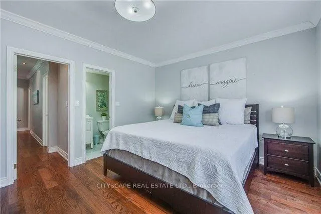 Photo 10 of 174 Coxwell Avenue, Toronto, Greenwood-Coxwell — HOMEH