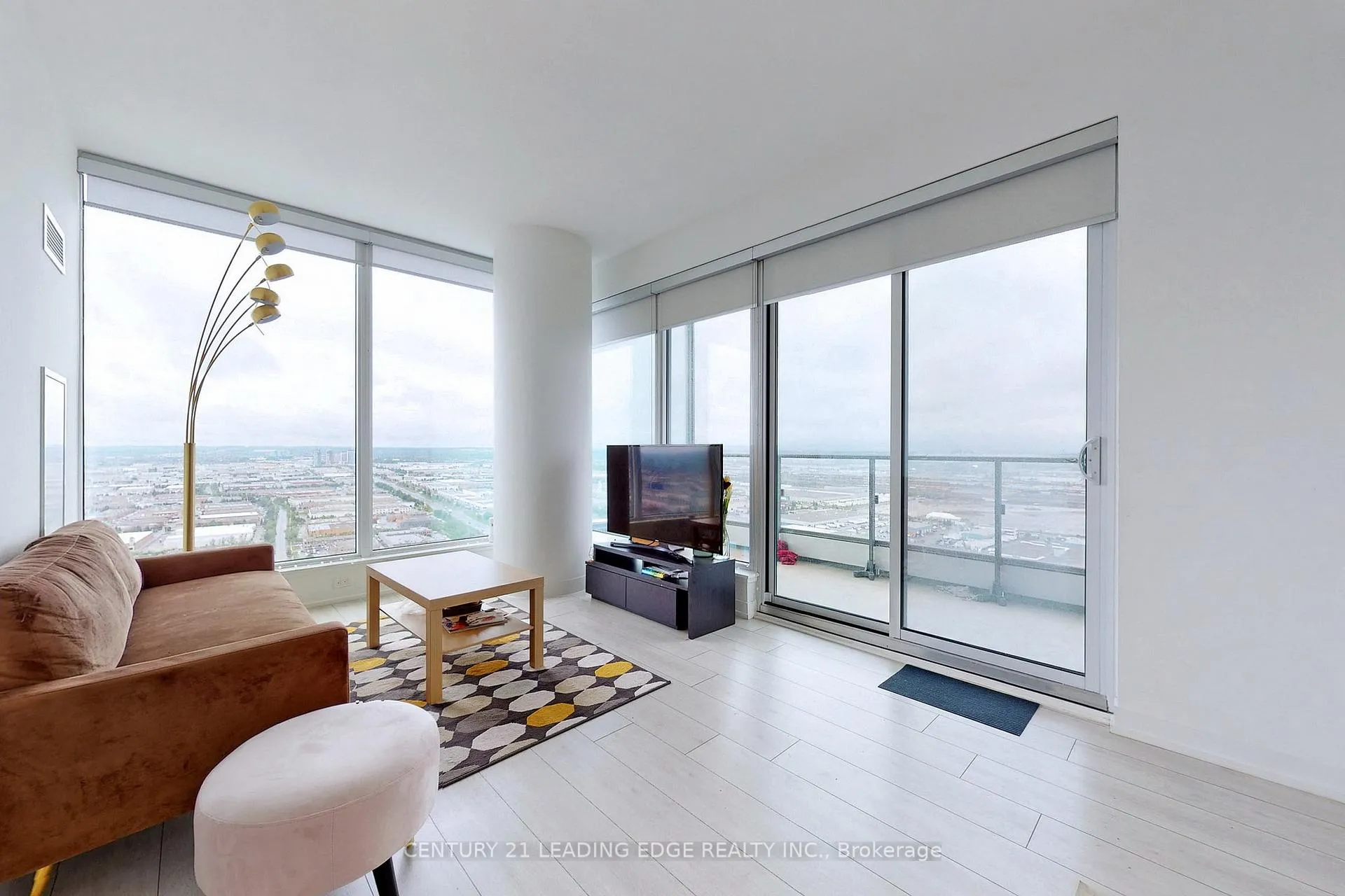 Photo 6 of Unit 4102, 950 Portage Parkway, Vaughan, Vaughan Corporate Centre — HOMEH