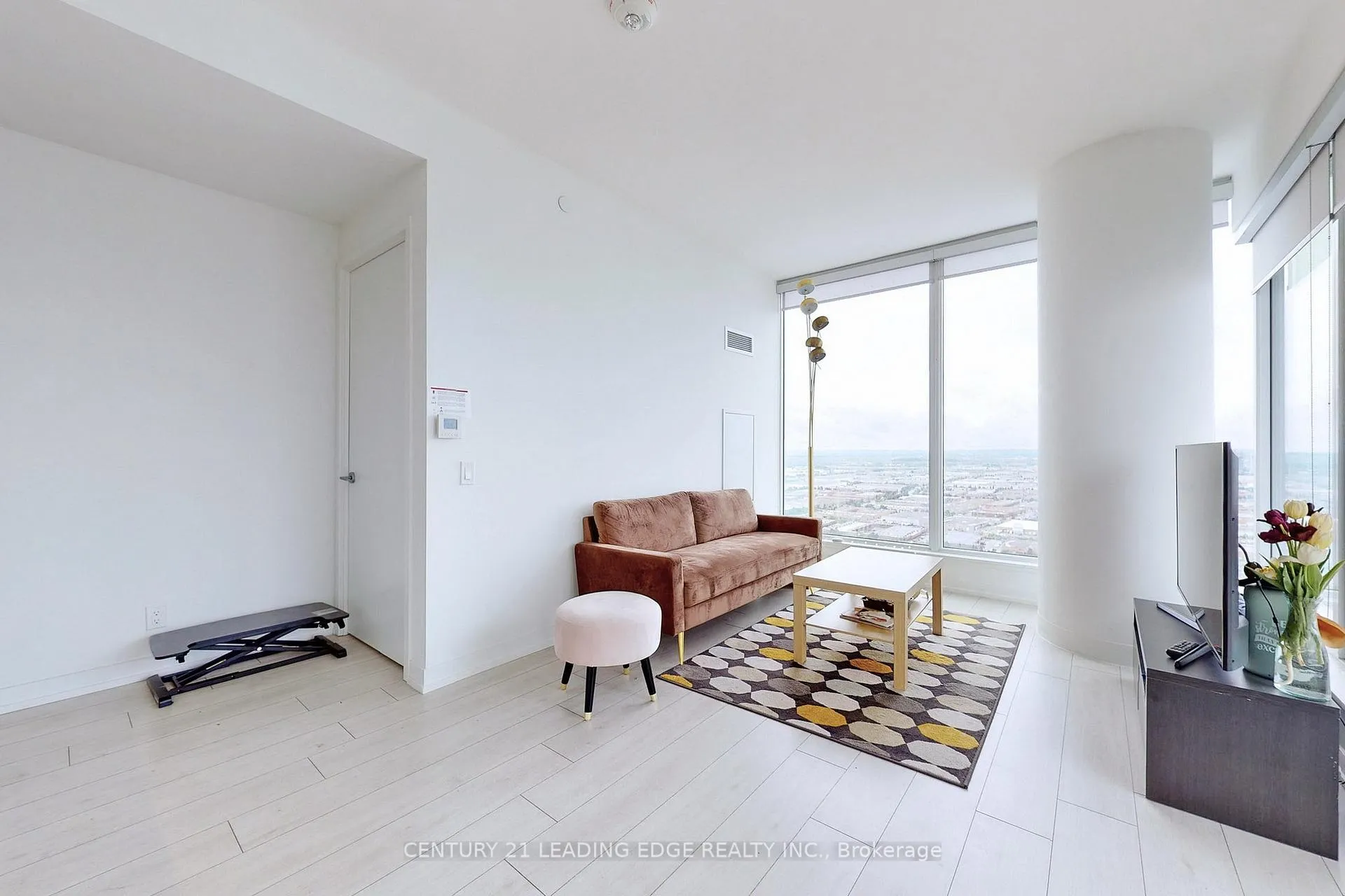 Photo 7 of Unit 4102, 950 Portage Parkway, Vaughan, Vaughan Corporate Centre — HOMEH